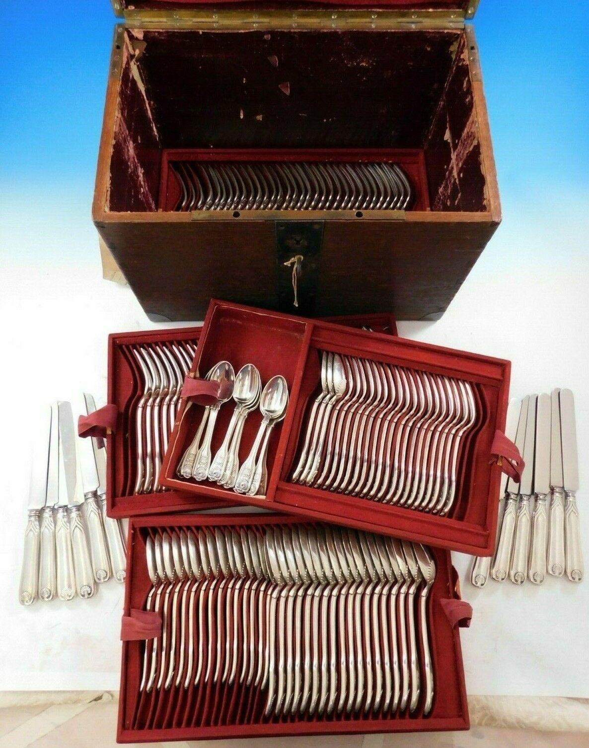 Exceedingly rare custom Tiffany & Co. sterling silver flatware set, 143 pieces (including 12 palm dinner hnives). This service includes:

12 dinner knives, 10 1/4