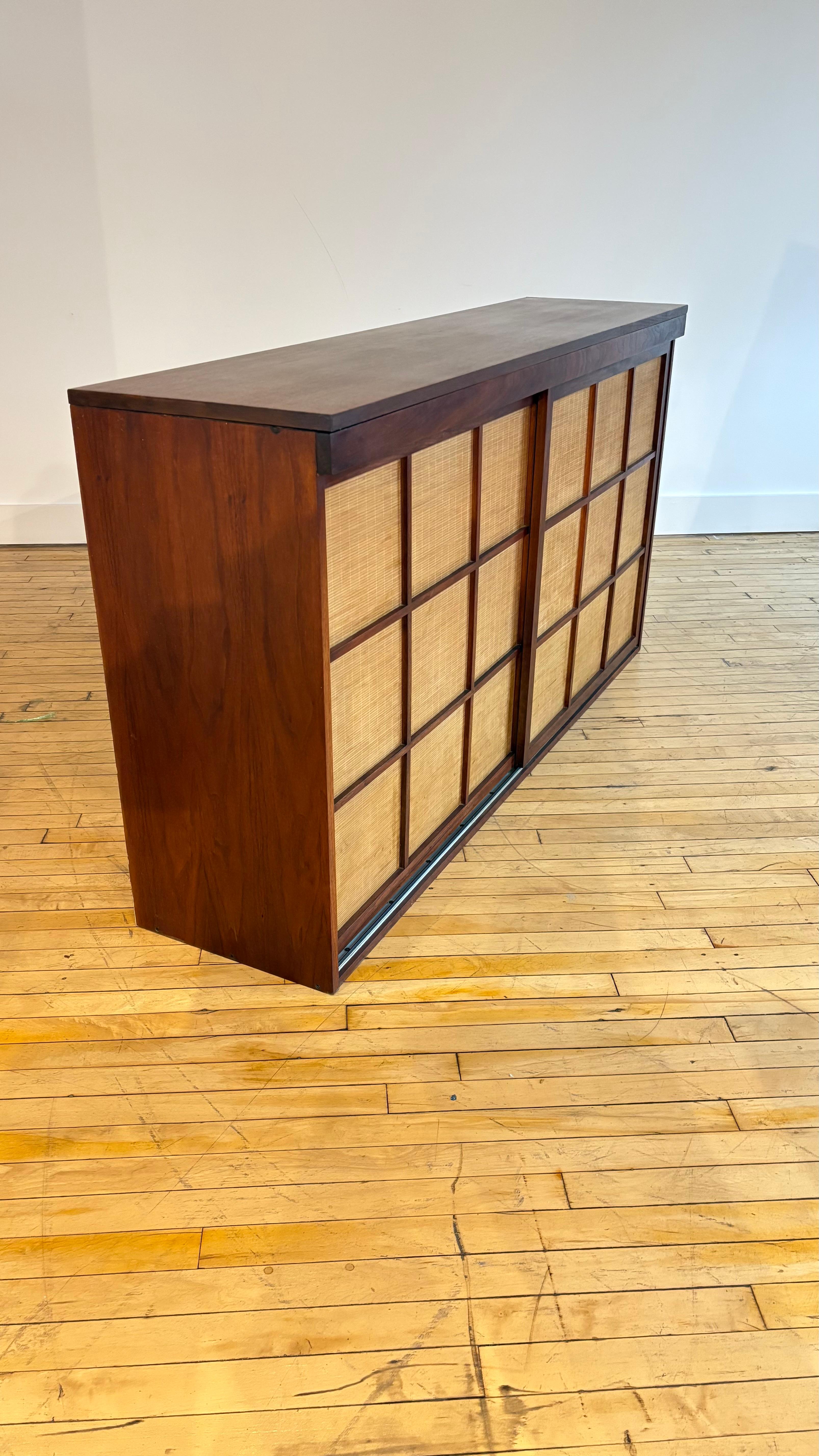 Giapponese Armadio Shoji giapponese personalizzato in vendita