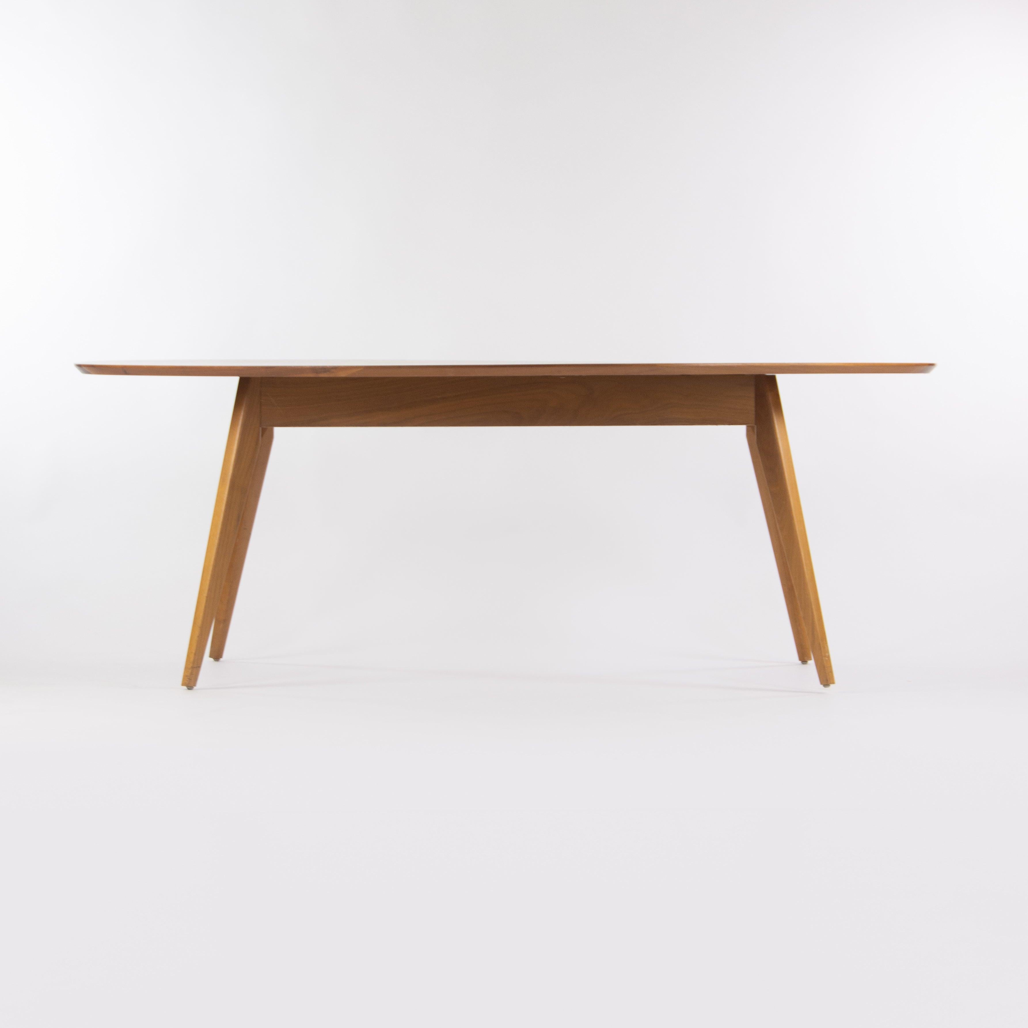 Table de conférence / table de salle à manger / table de conférence ovale Jens Risom pour Knoll, 78x48 pouces en vente 3