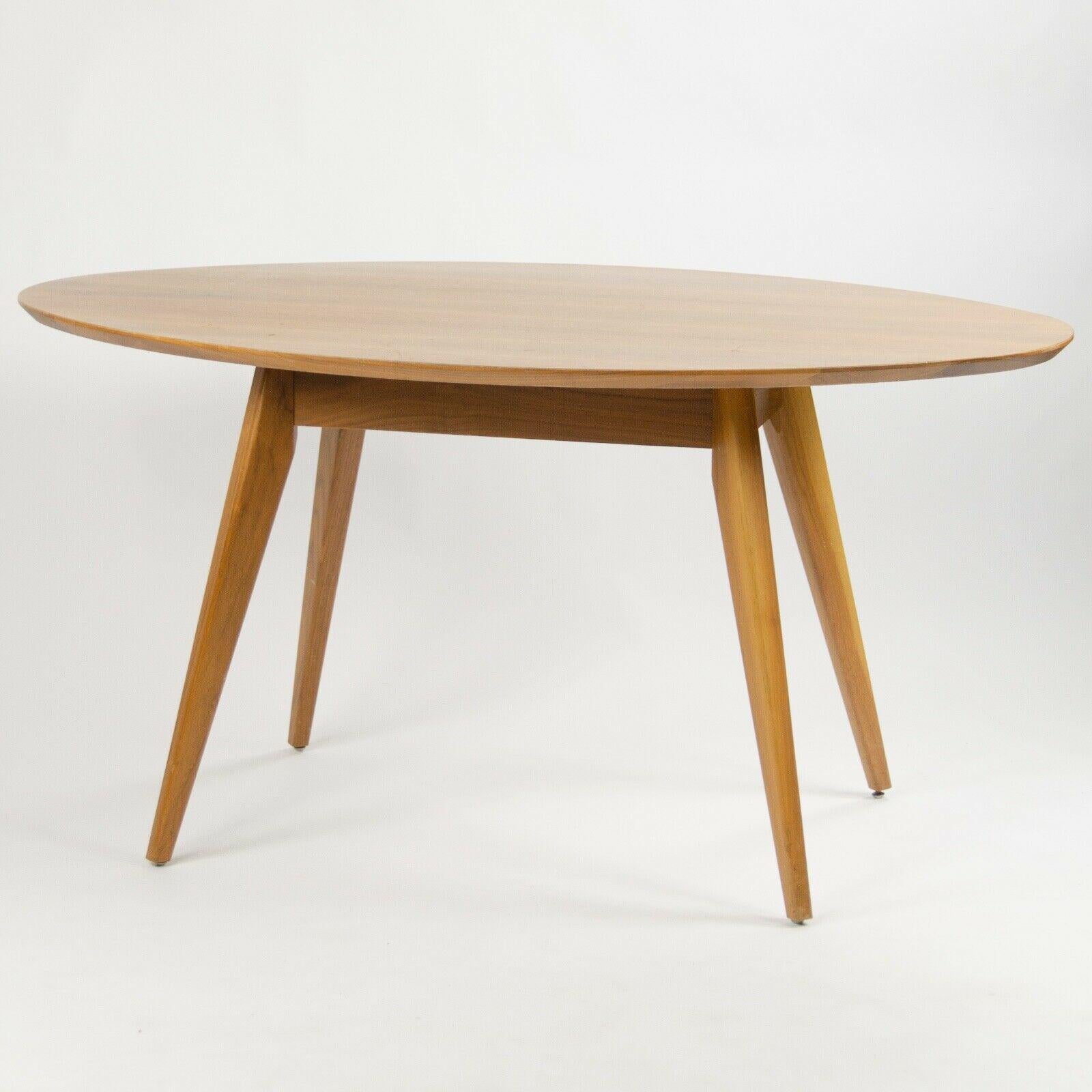 Custom Jens Risom Knoll 56 in Oval Walnut Dining Cafe Table Saarinen Tulip For Sale 2