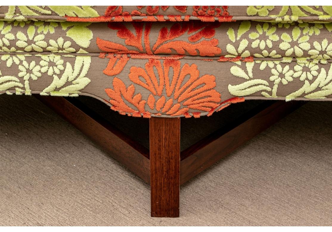 Custom John Roselli - O' Henry House Sofa In Custom Cut Velvet  #1 For Sale 6