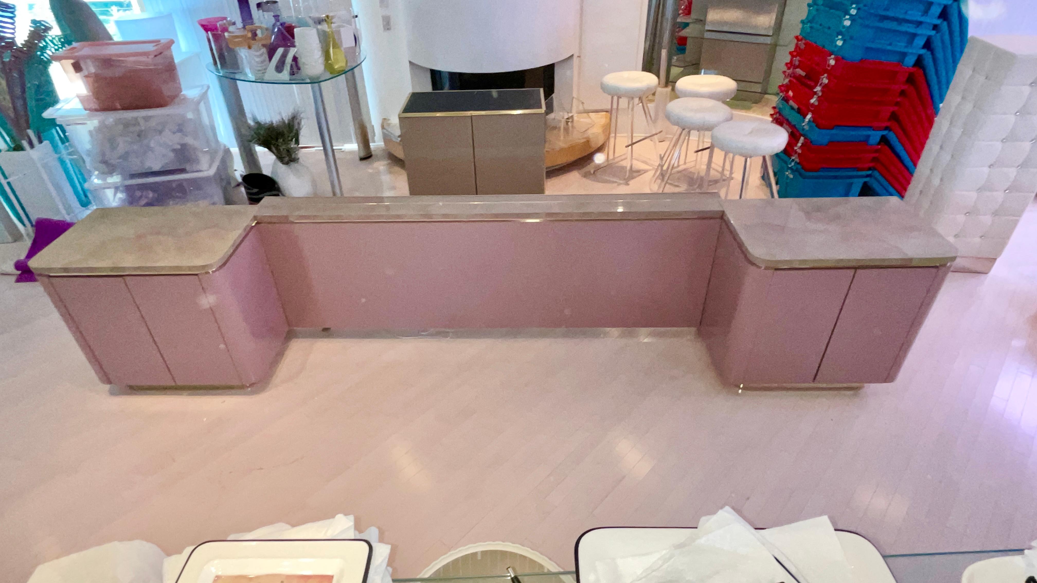Custom King Headboard Cabinet with Integrated Nightstands Pink/Mauve & Brass In Good Condition In Hanover, MA