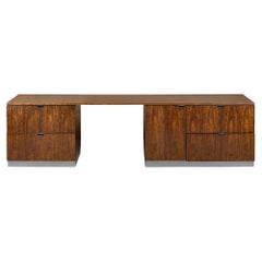 Escritorio Knoll 9' Executive Credenza personalizado en nogal y cromo