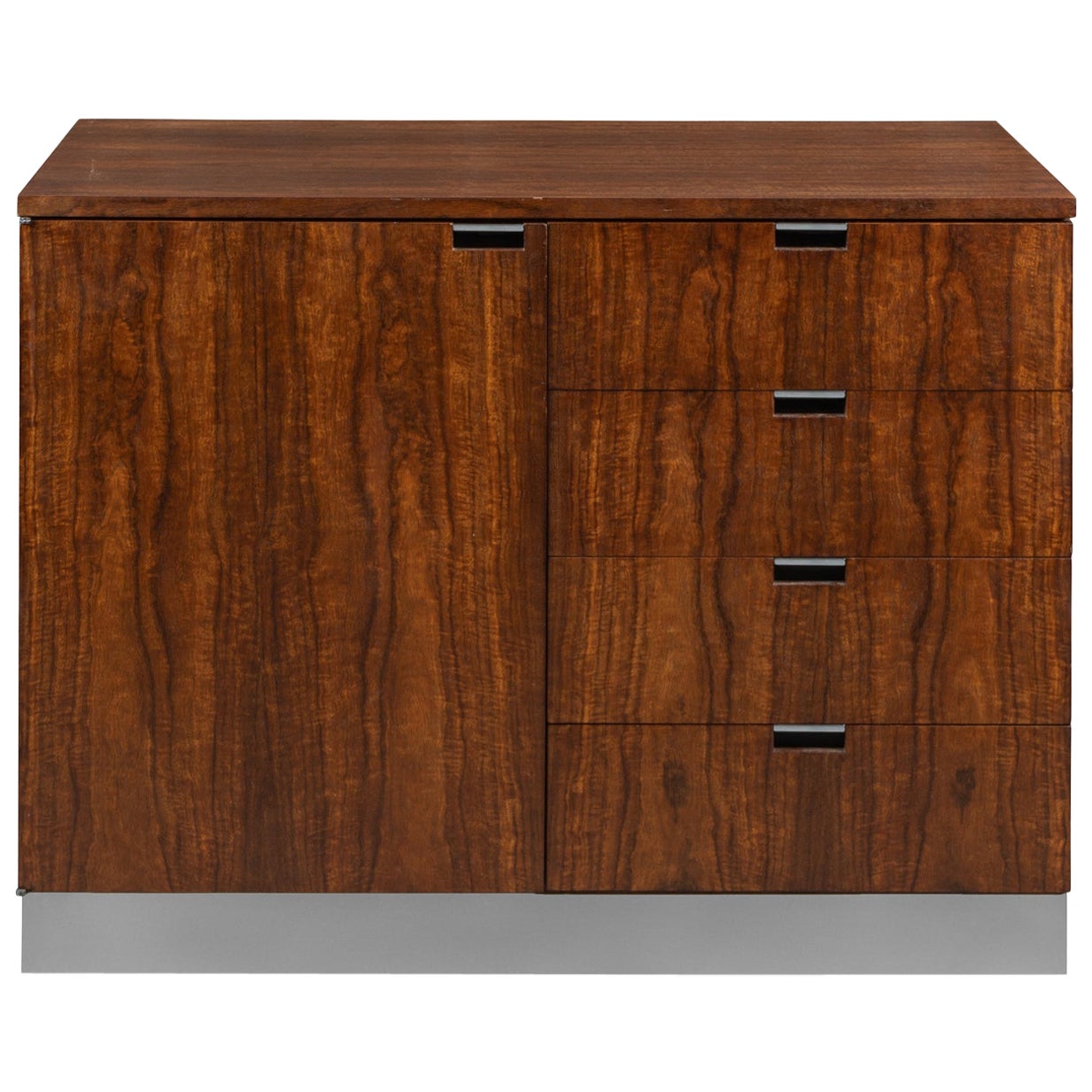Custom Knoll Executive Cabinet in Nussbaum und Chrom im Angebot