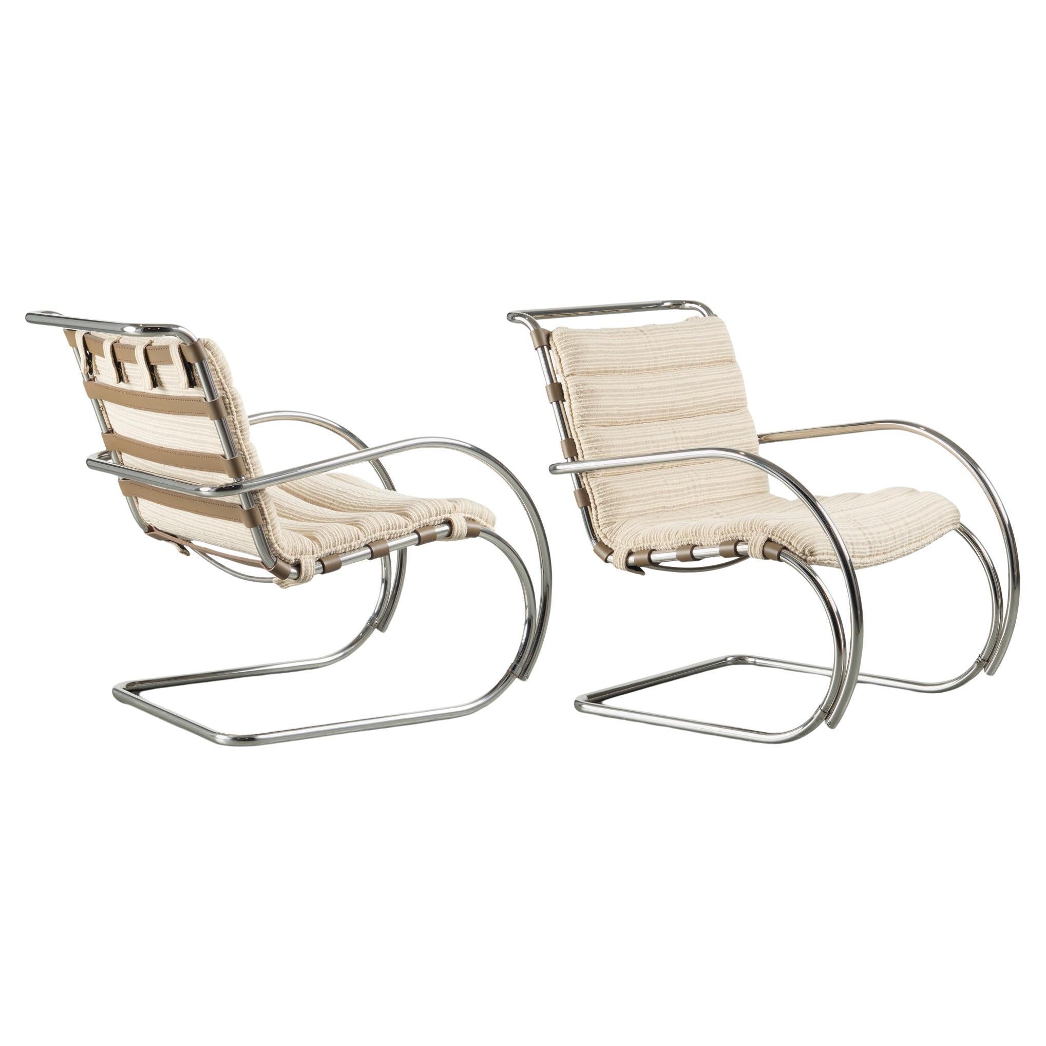 Custom Knoll MR Lounge Chairs in Wool by Ludwig Mies van der Rohe, Pair