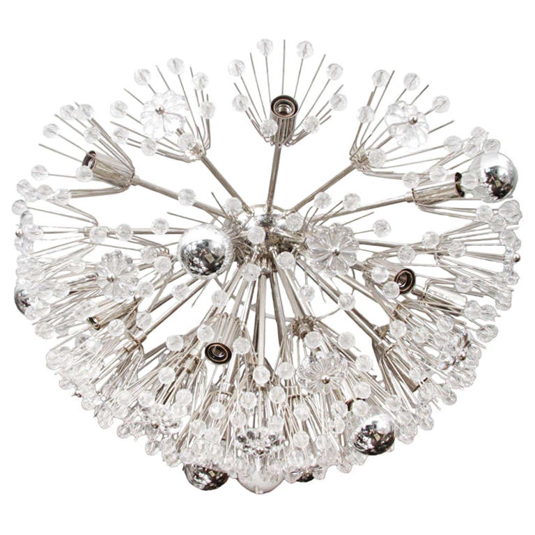 Grande applique encastrable autrichienne en cristal en forme de flocon de neige faite sur mesure