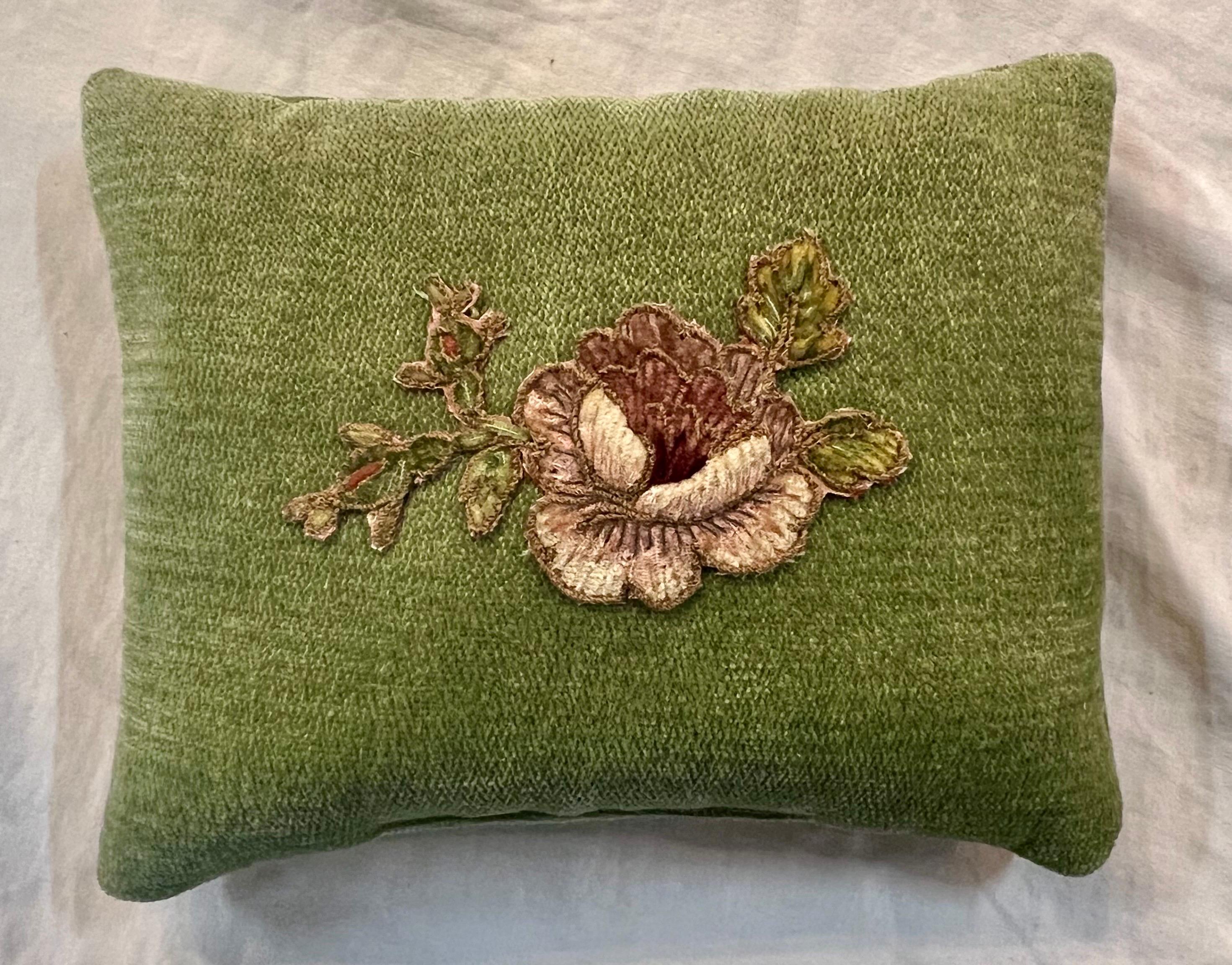 A beautifully crafted lavender sachet with intricate details.  The green velvet paired with a 19-century French metallic & chenille flower create a unique and elegant piece.
