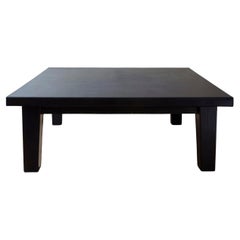 Table basse en cuir faite sur mesure