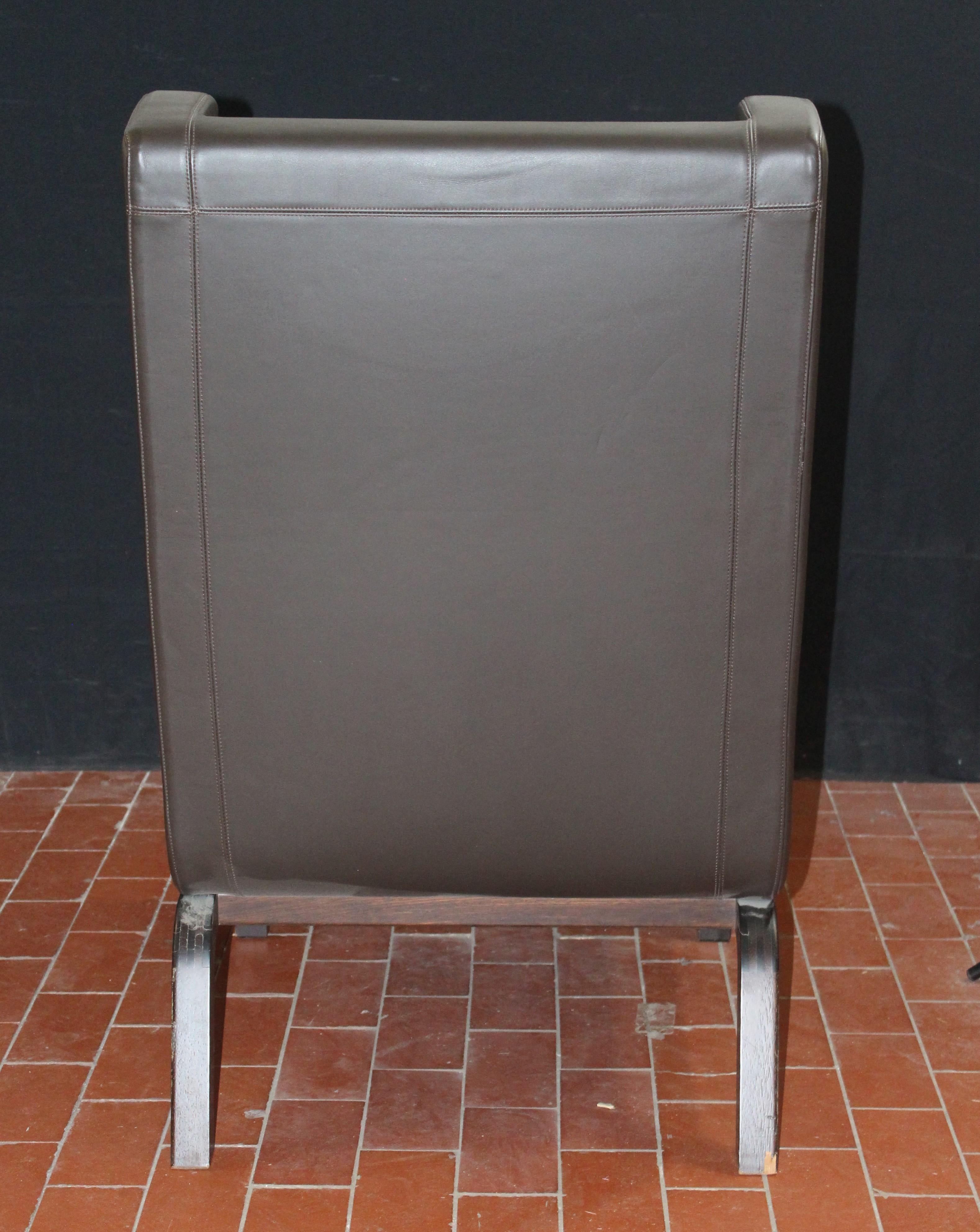 Chaise d'appoint en cuir sur mesure dans un riche cuir marron Neuf - En vente à Bronx, NY