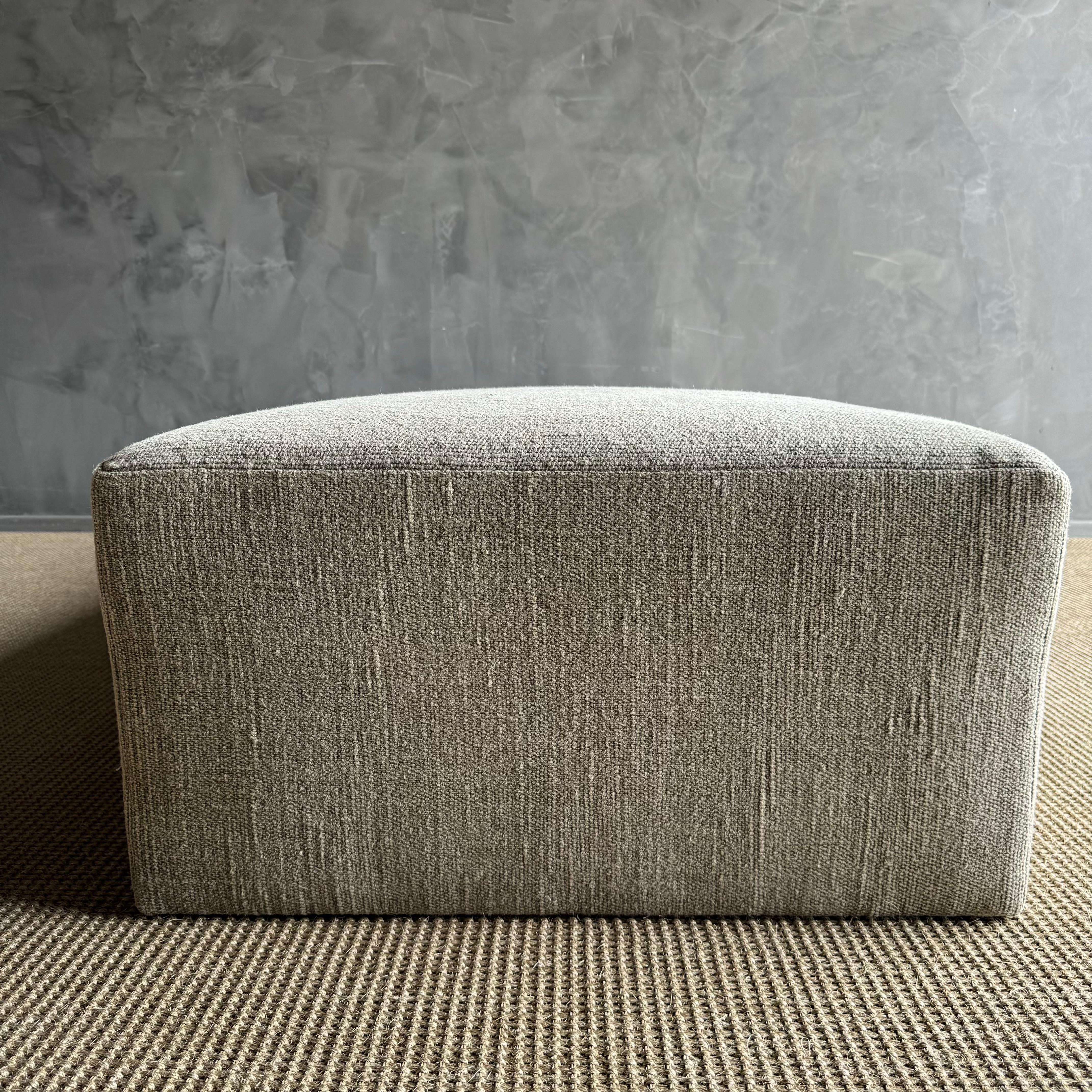 Custom Linen Ottoman with Waterfall Table For Sale 4