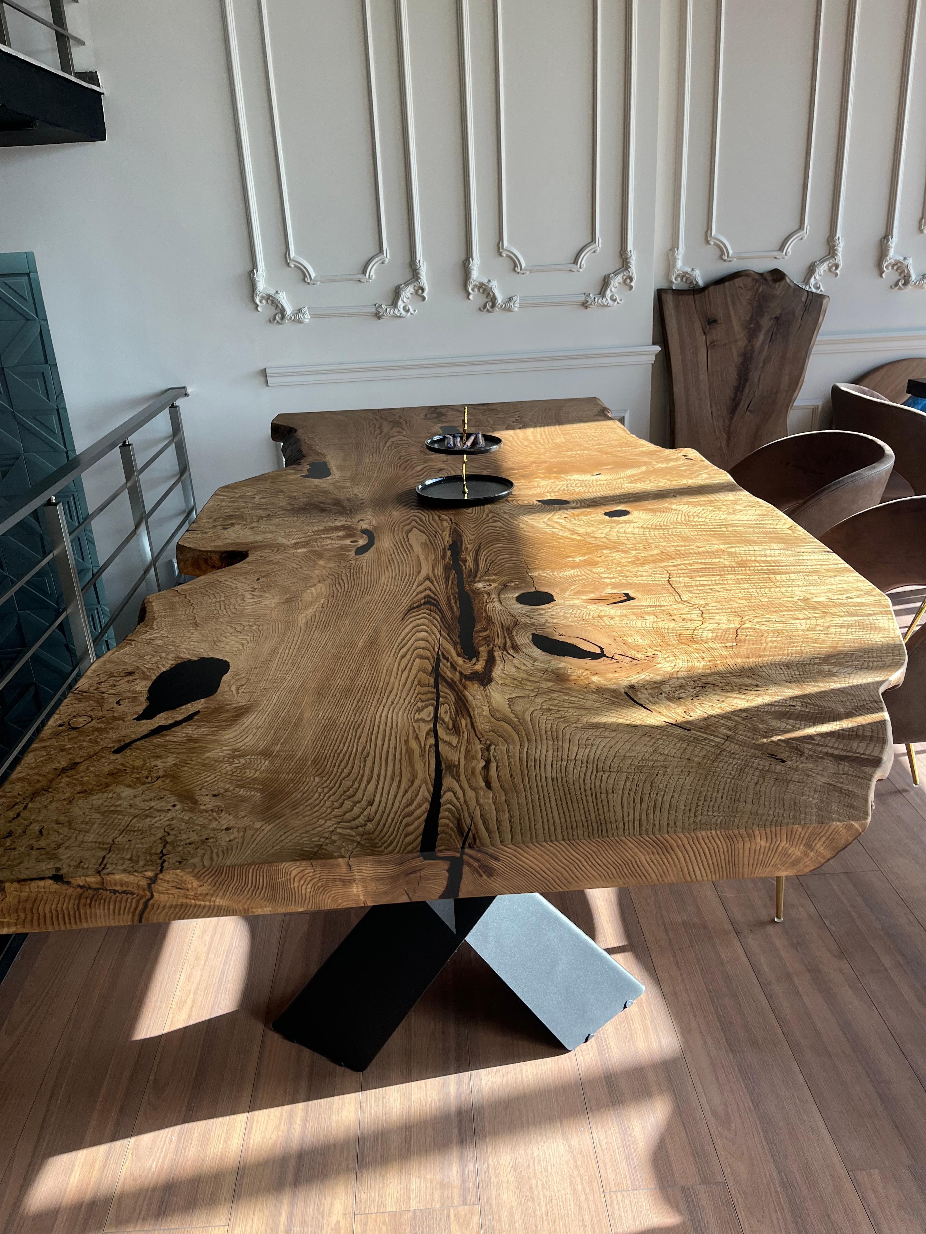 Custom Live Edge Light Ash Wood Table In New Condition For Sale In İnegöl, TR