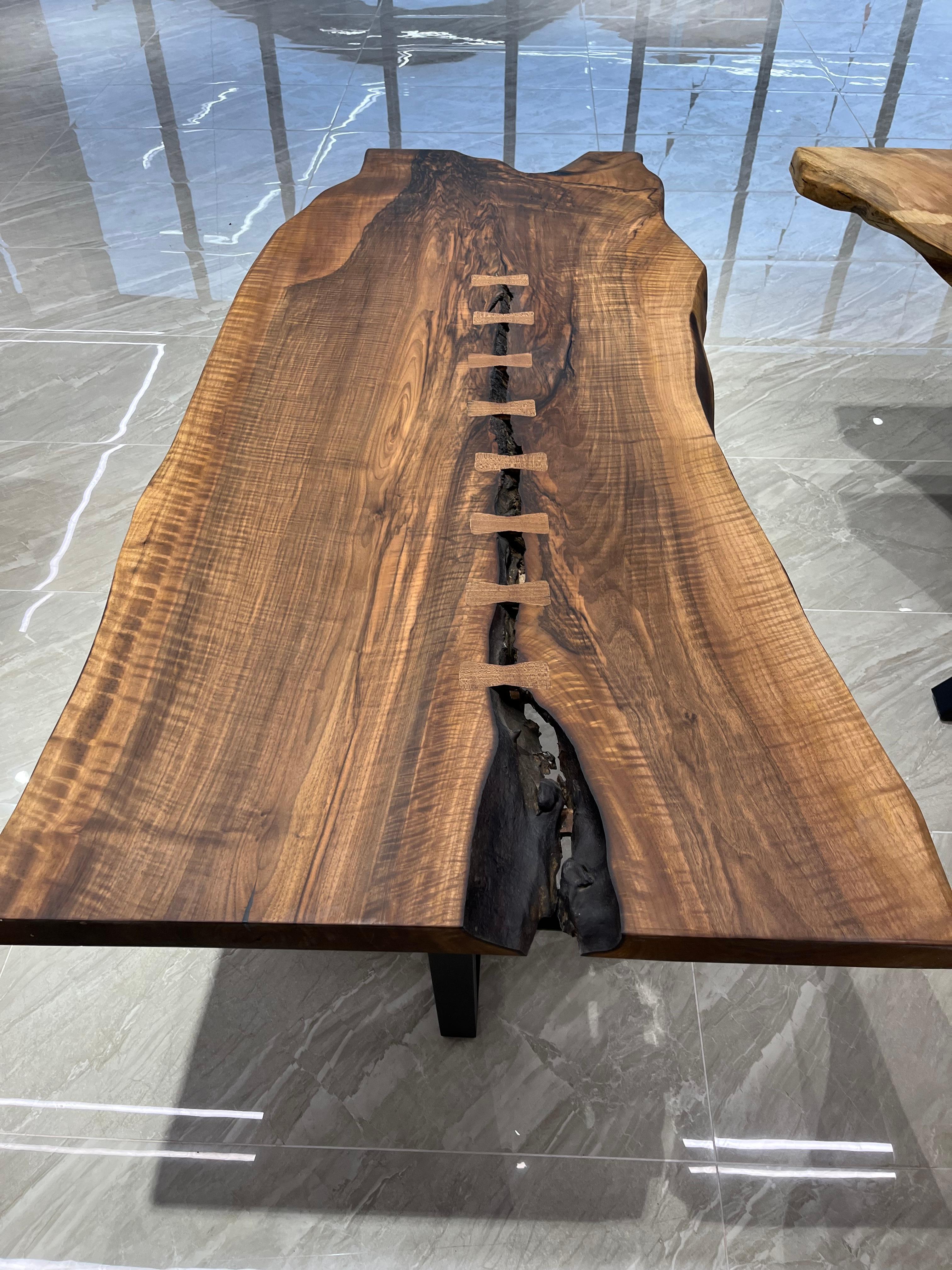 Custom Live Edge Wooden Dining Table In New Condition For Sale In İnegöl, TR