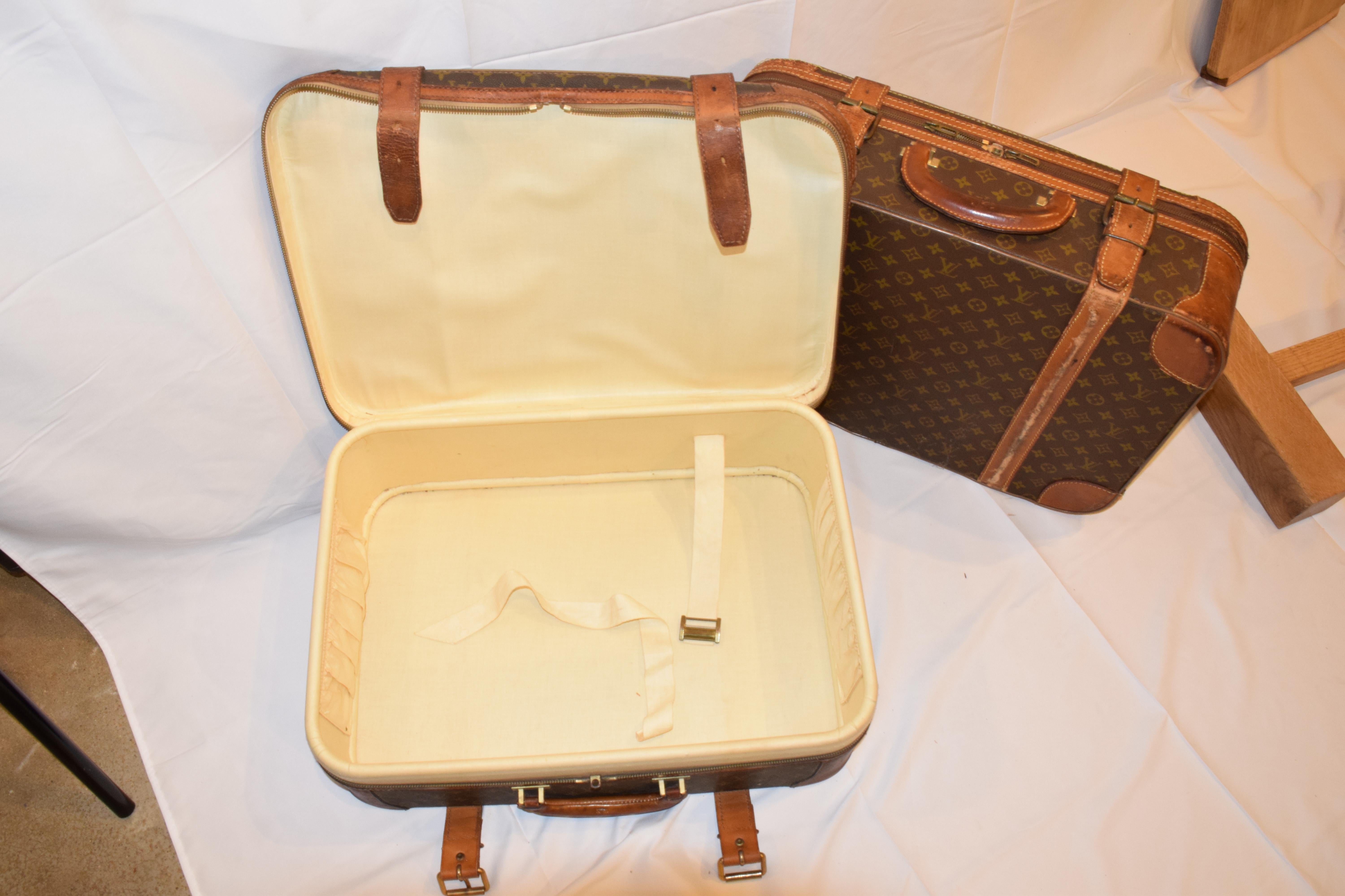 Custom Louis Vuitton Luggage Table 9