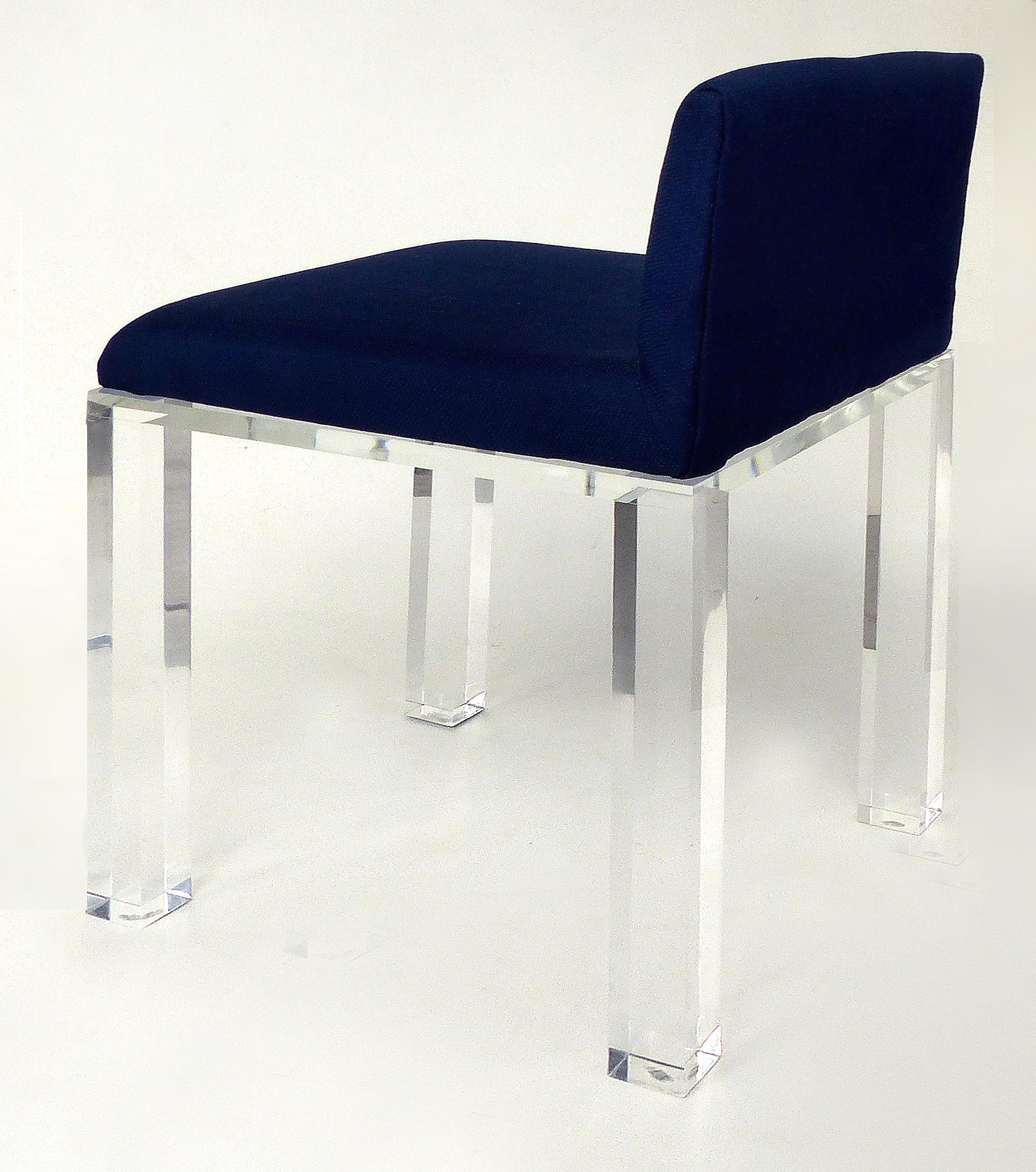 Américain Banc ou tabouret de vanité en Lucite sur mesure  pour A Donna en vente