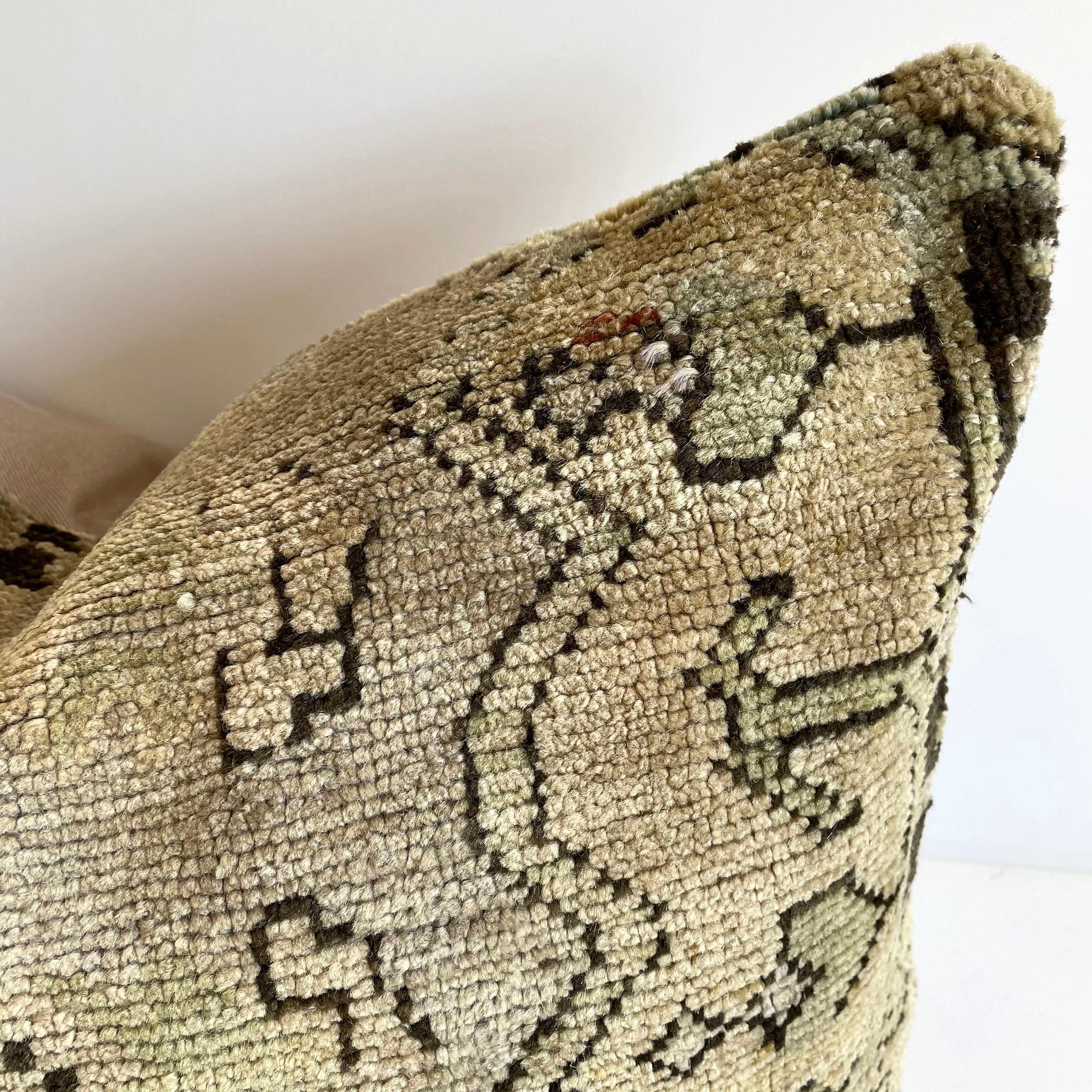 Custom Lumbar Turkish Kilim Rug Wool Pillow with Insert In Good Condition In Old Town Orange, CA