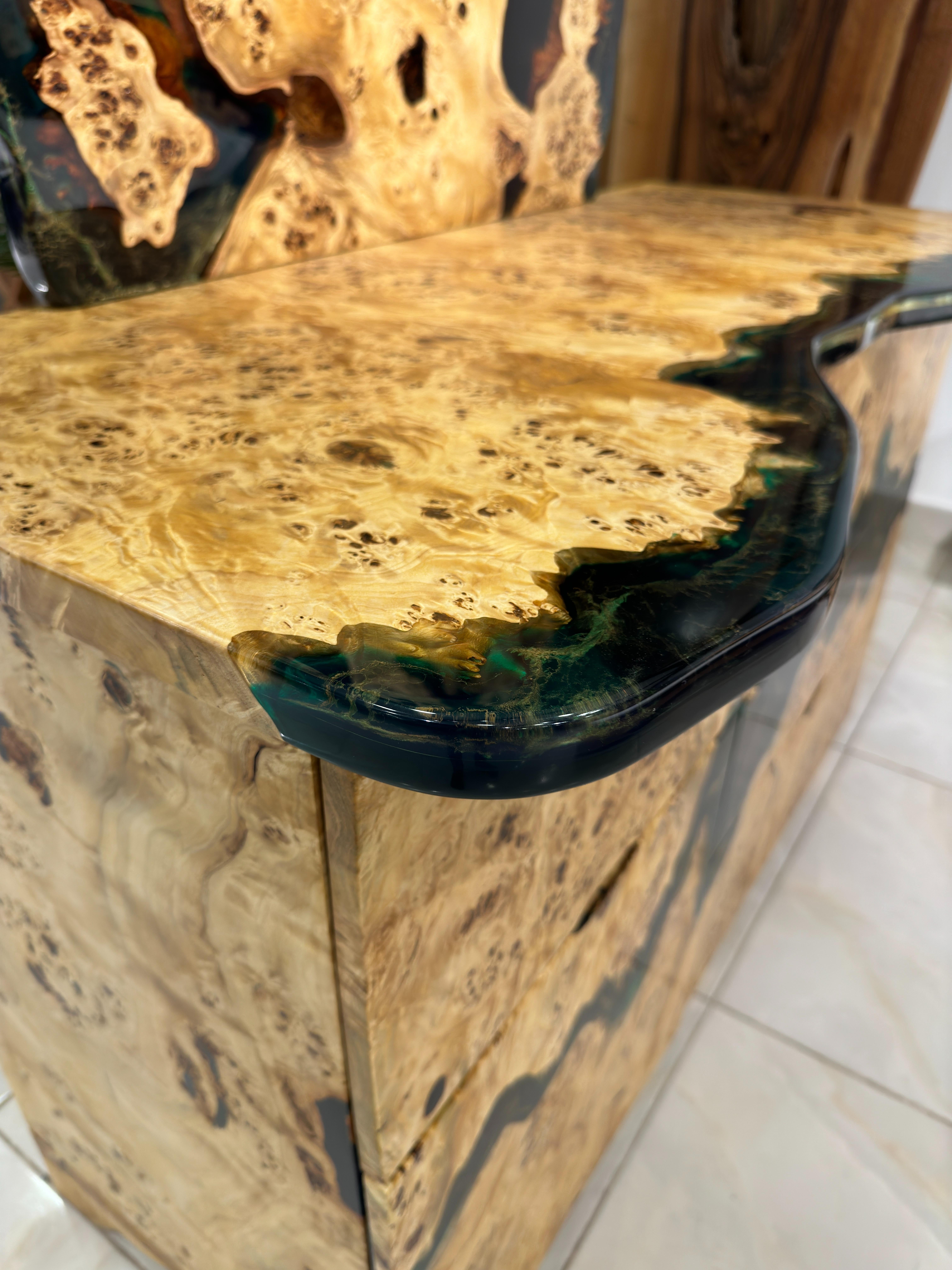 Woodwork Custom Luxury Natural Wood Epoxy Bedroom Set For Sale