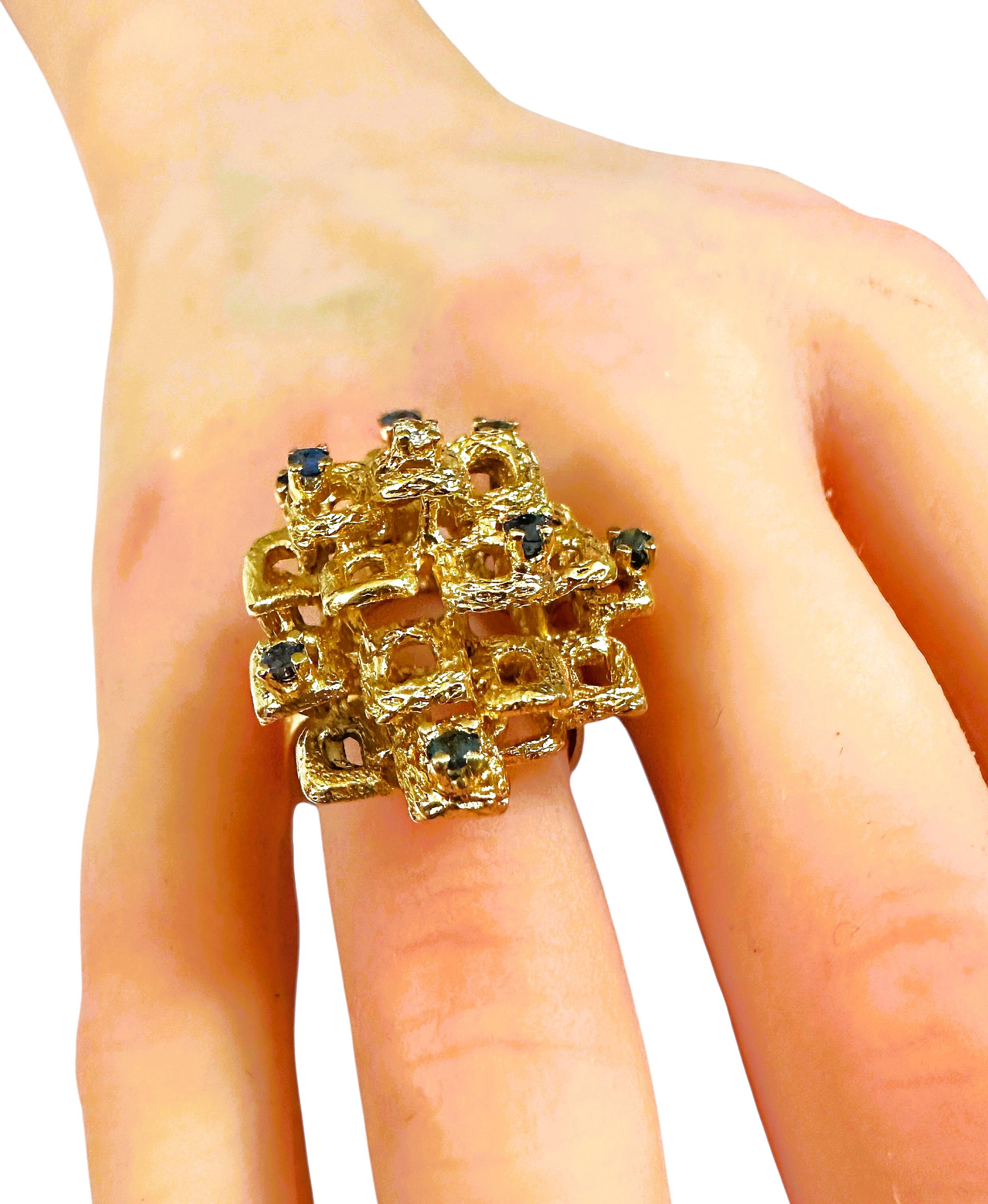 CUSTOM MADE Or jaune 14k .24 Carat Rubis et Diamant Bague Moderniste Brutaliste en vente 4