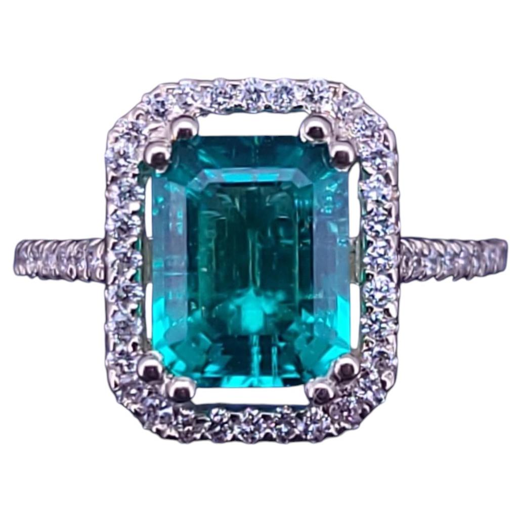 Anello su misura in oro giallo 14K con smeraldo e diamante 6,25 in vendita