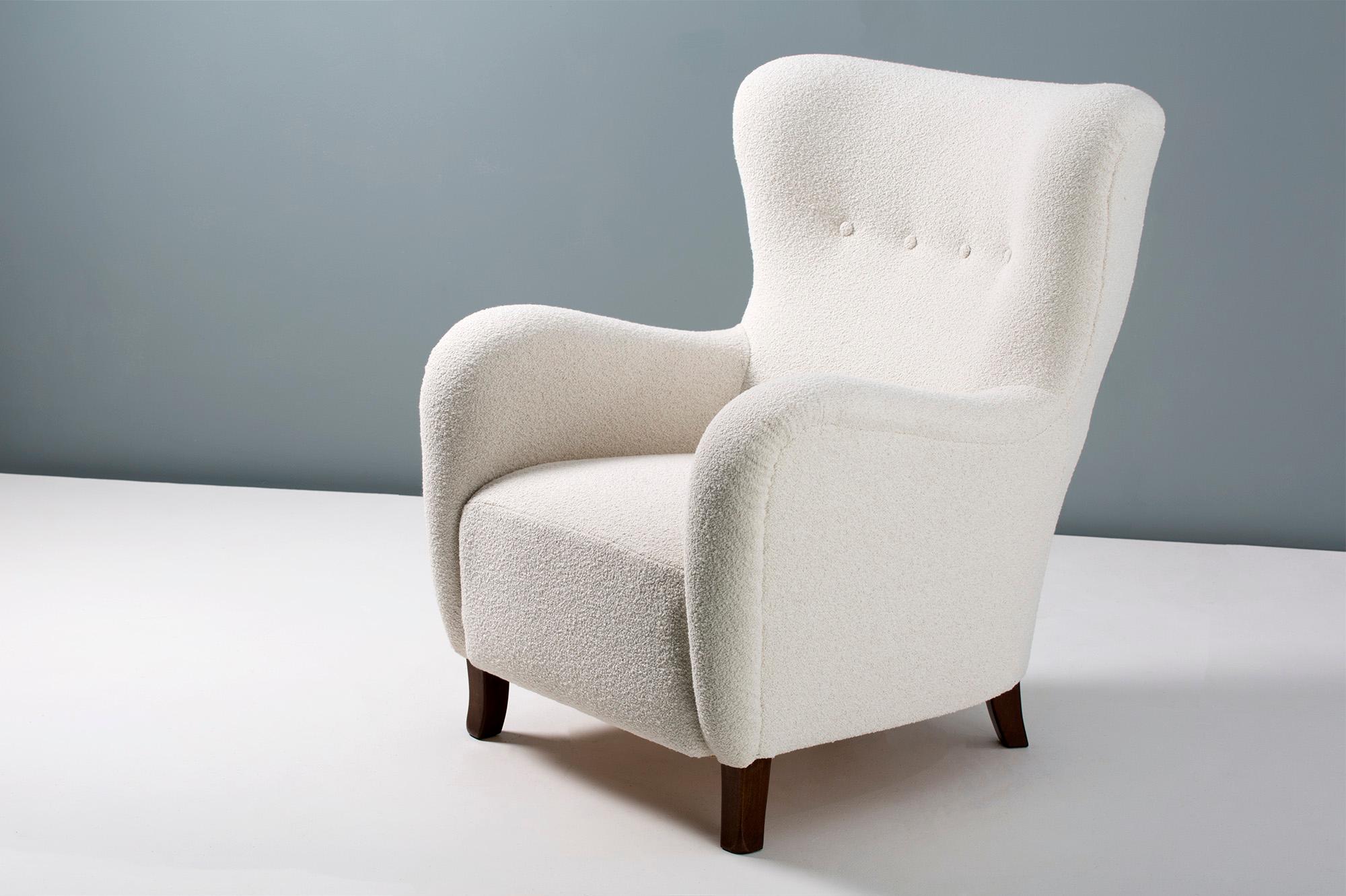 Scandinavian Modern Custom Made 1940s Style Boucle Wing Chair For Sale