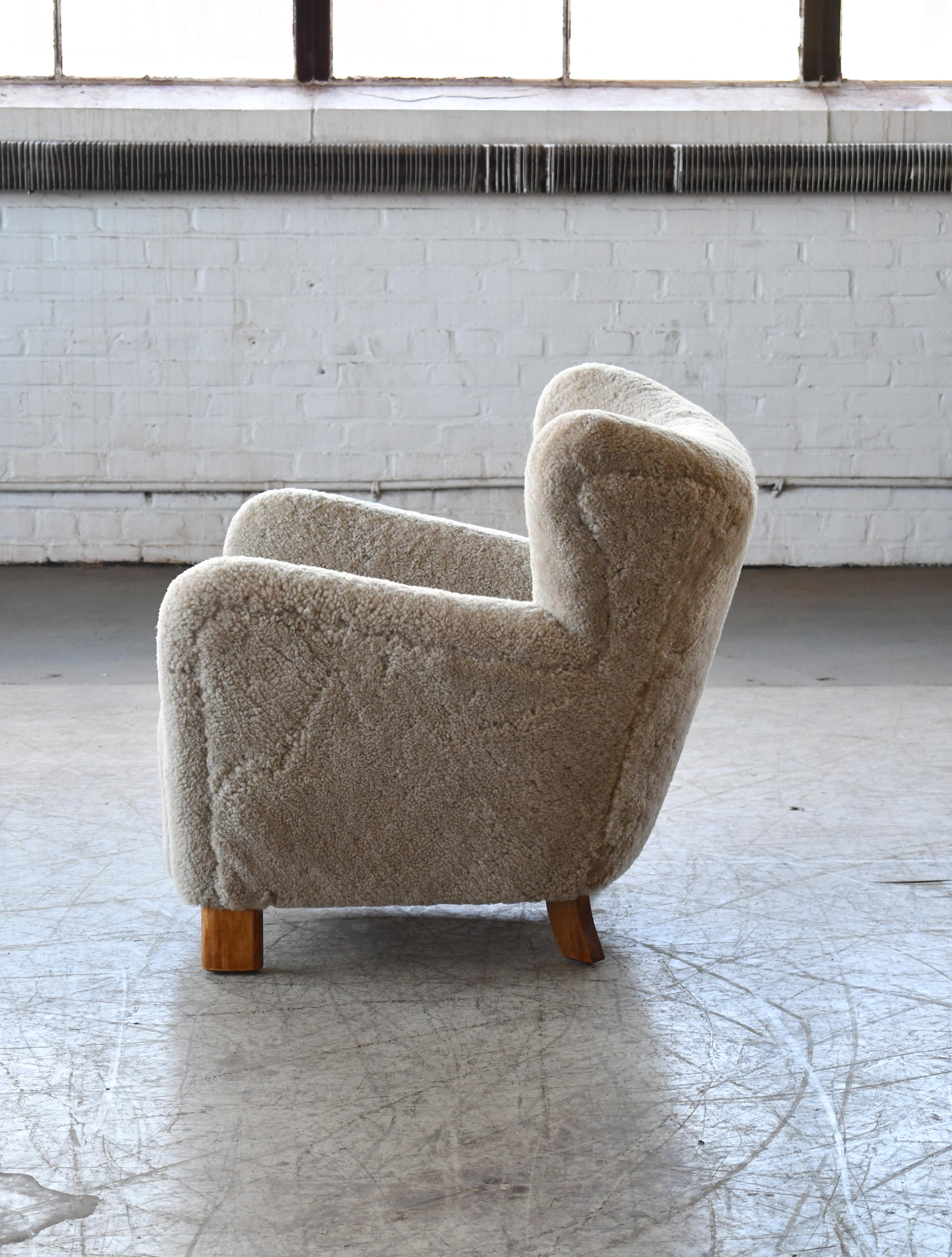 Custom Made 1940's Style Lounge Chair Upholstered in Beige Sheepskin Shearling For Sale 1