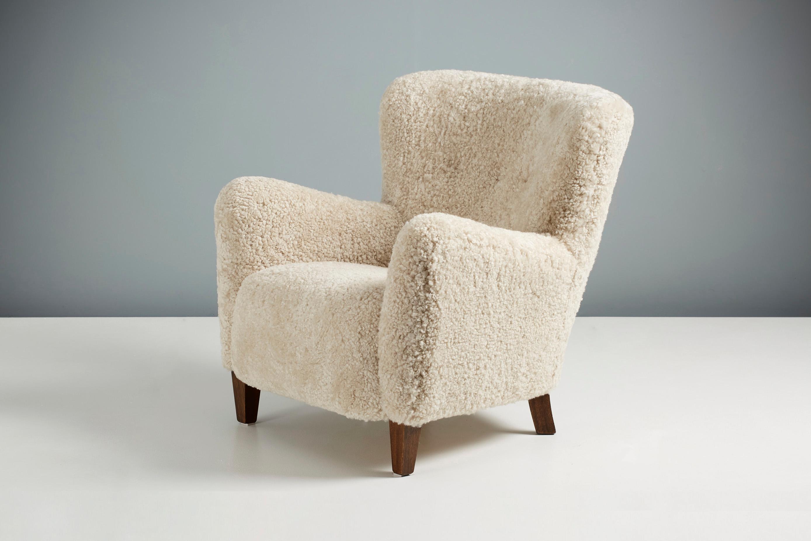 Custom Made 1940s Style Sheepskin Lounge Chair For Sale 1