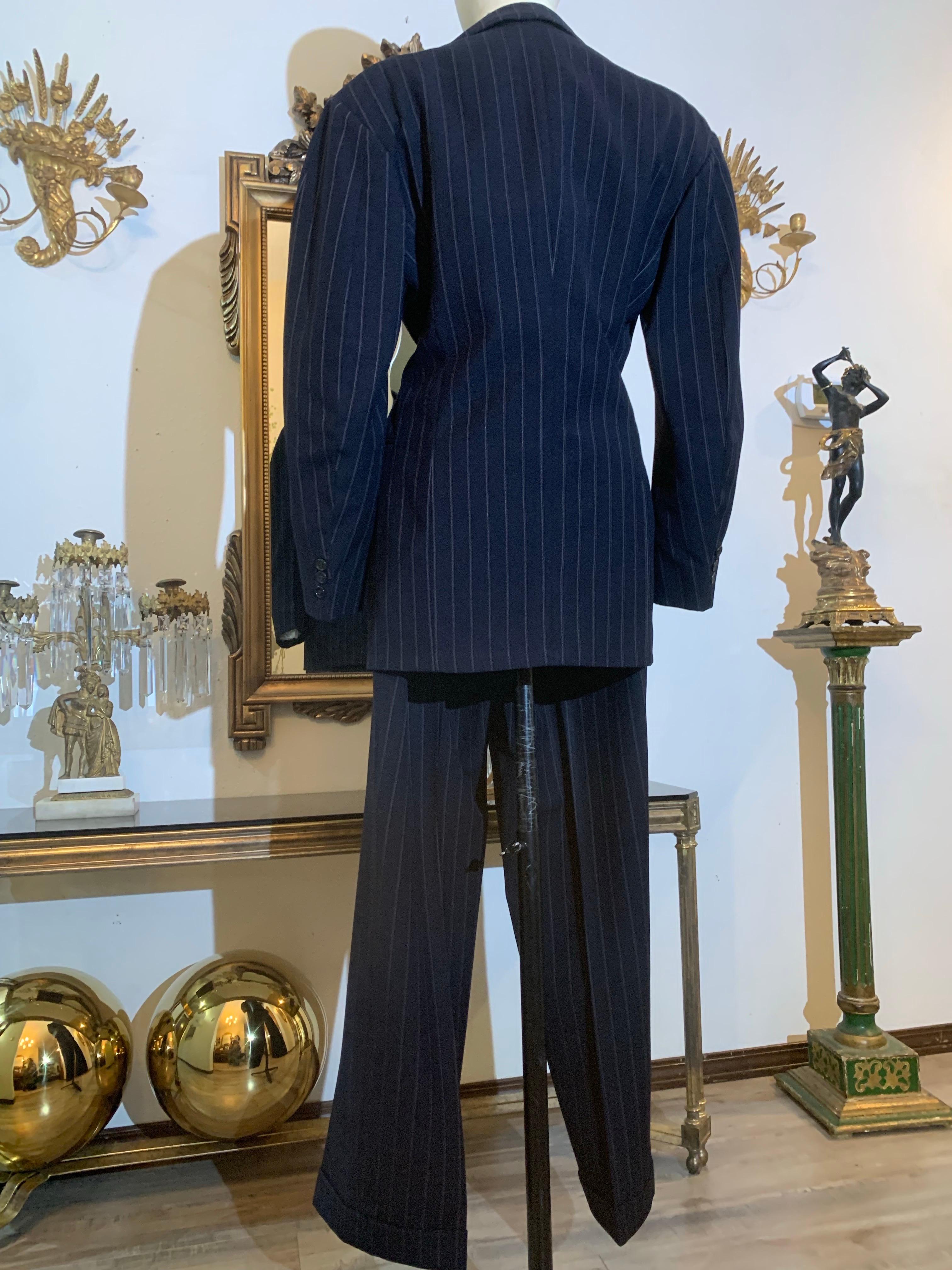 Custom-Made 1947 Pinstripe Black Wool Dandy Style Men's Wear 3-Piece Suit For Sale 10