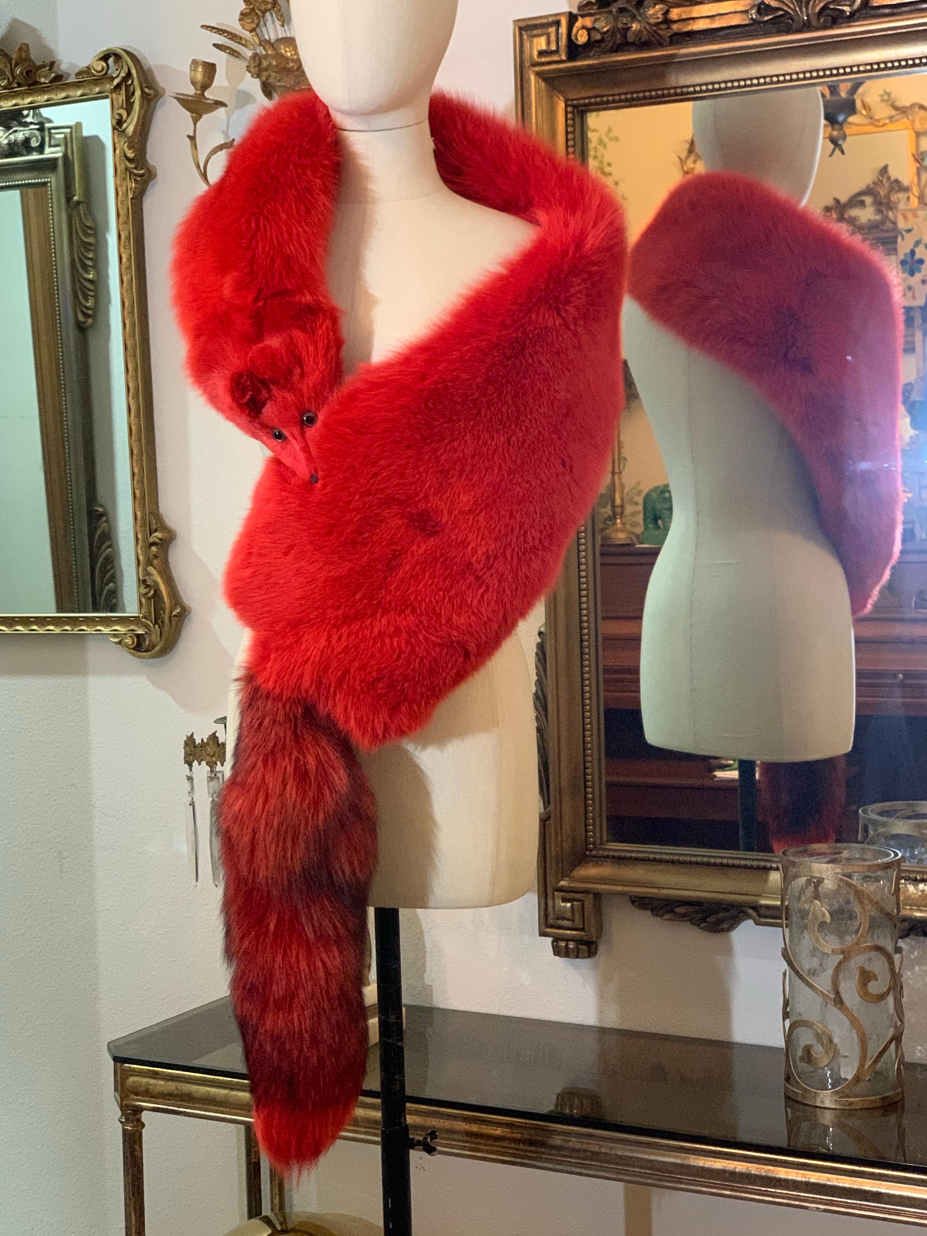 Custom-Made 1990s Valentino Large Red Dyed Full-Body Fox Fur Fling For Sale 3