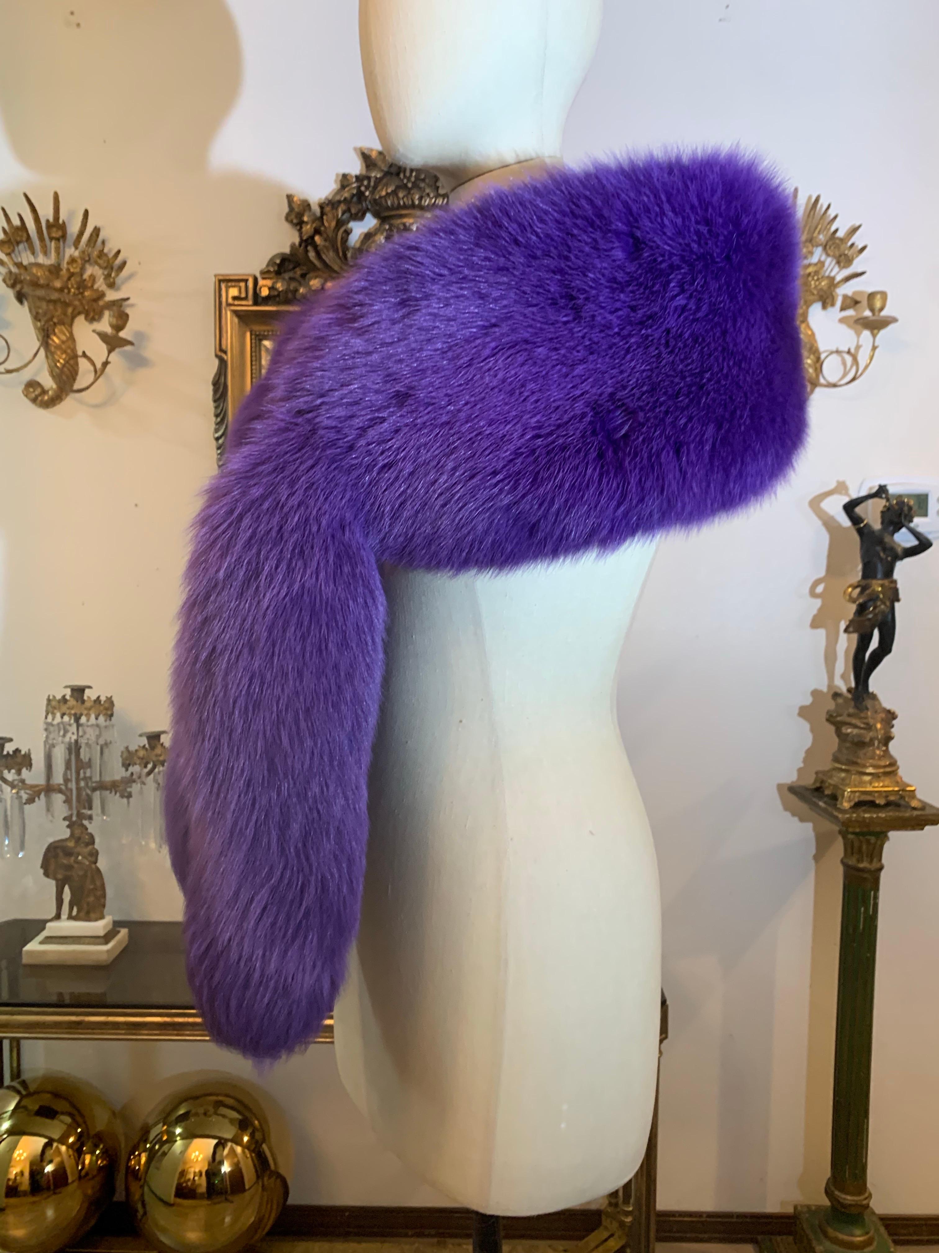 Custom-Made 1990s Valentino Large Regal Purple Dyed Fox Fur Fling w Fox Tails 12