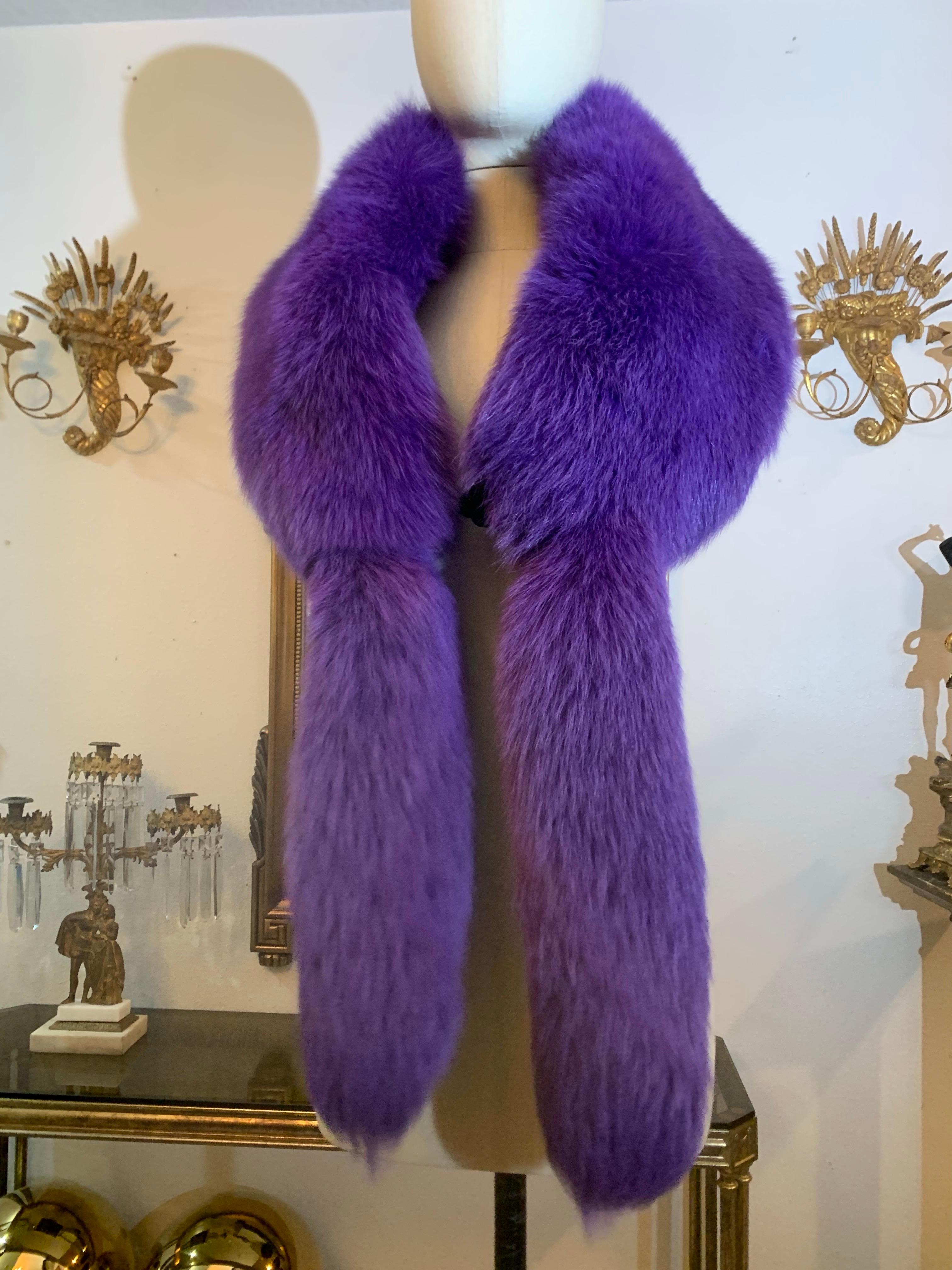 Custom-Made 1990s Valentino Large Regal Purple Dyed Fox Fur Fling w Fox Tails 2