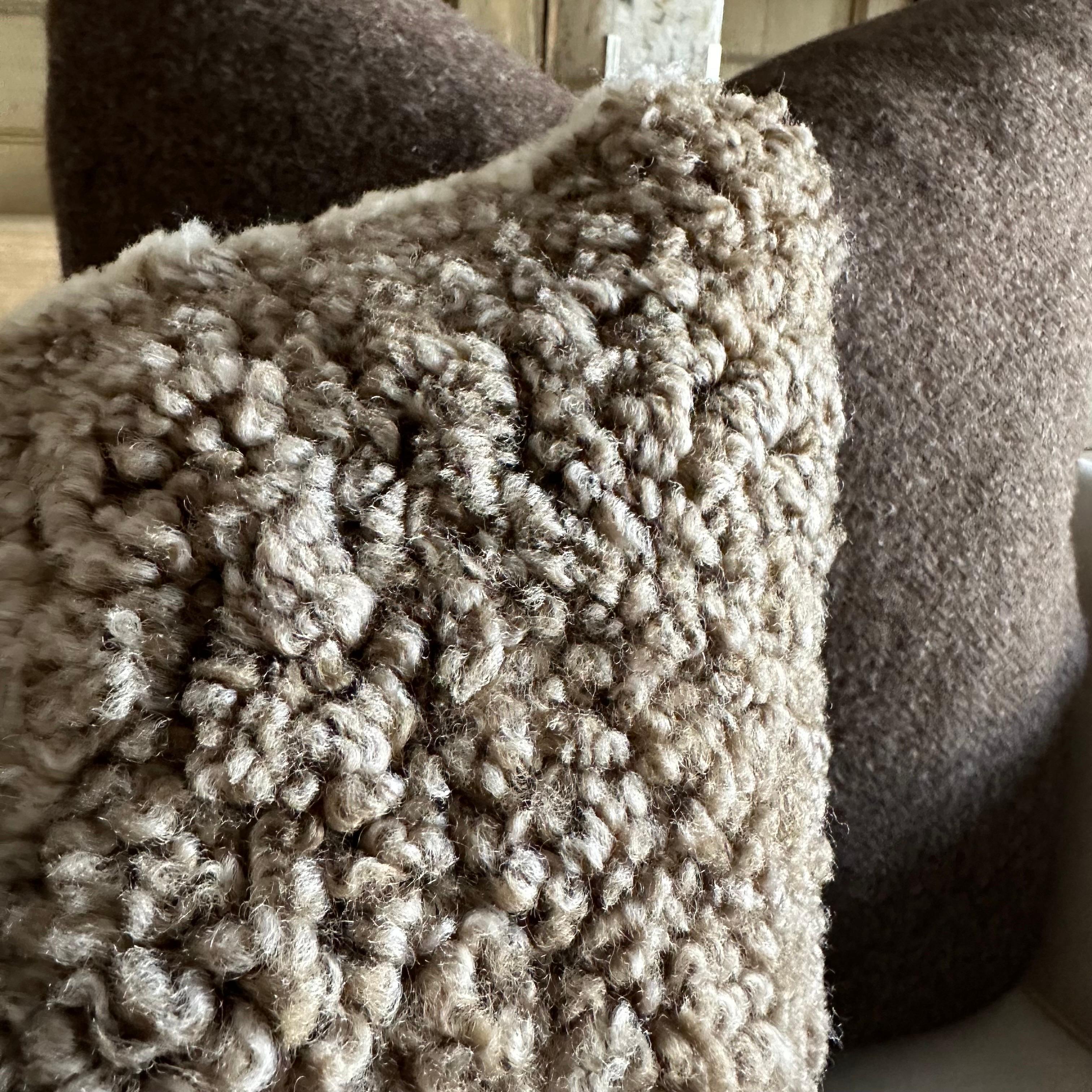 Contemporary Custom Made 3 Color Sheep Wool Pillow with Down Insert For Sale
