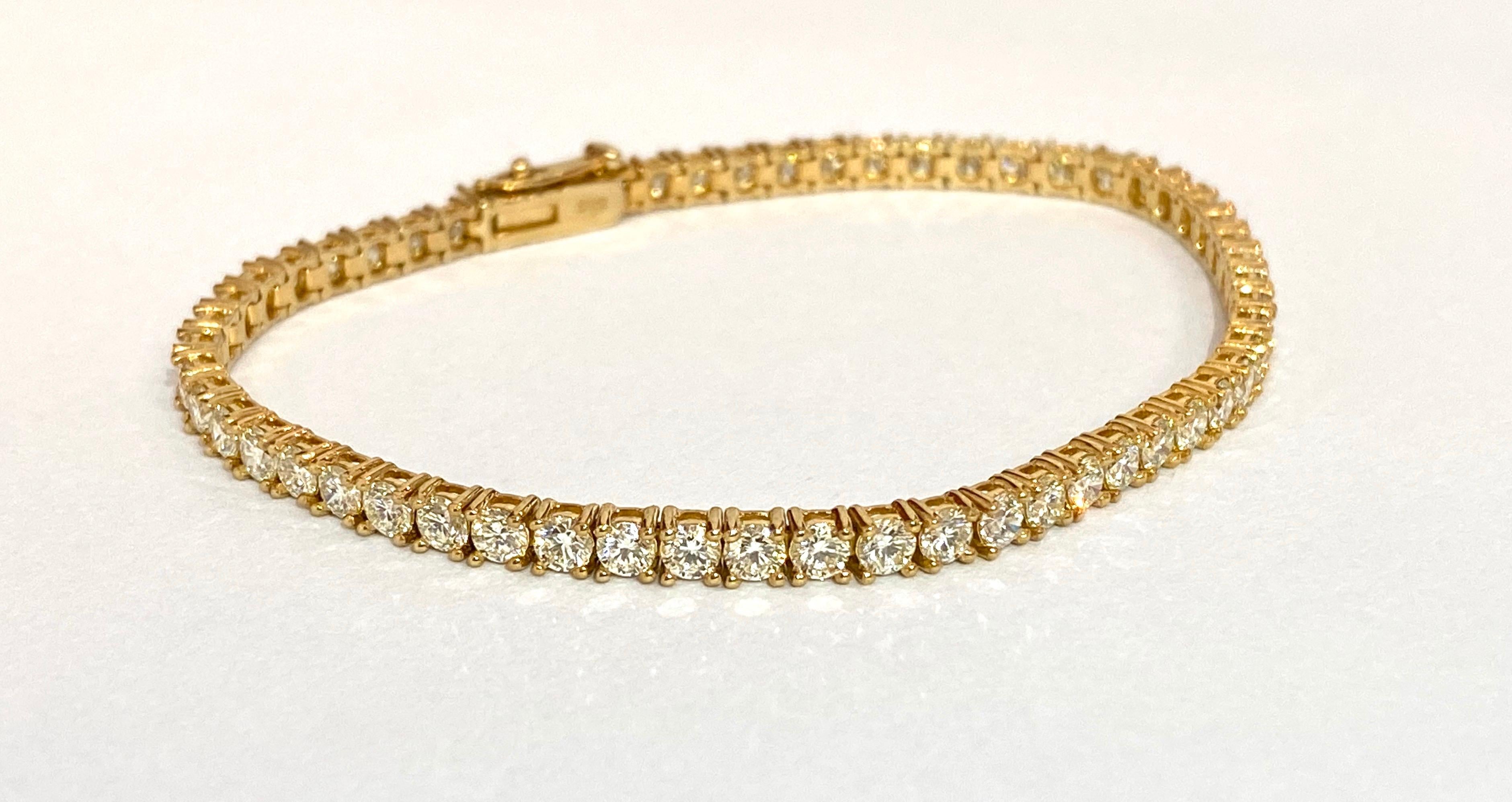 Modern Custom Made 6.00 Carat Diamonds Unisex Tennis Bracelet VVS Diamonds 14K Gold