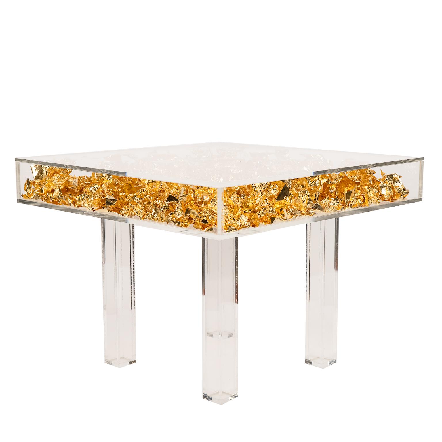 Hollywood Regency CUSTOM MADE Table à café ou d'appoint en acrylique et feuilles d'or en vente