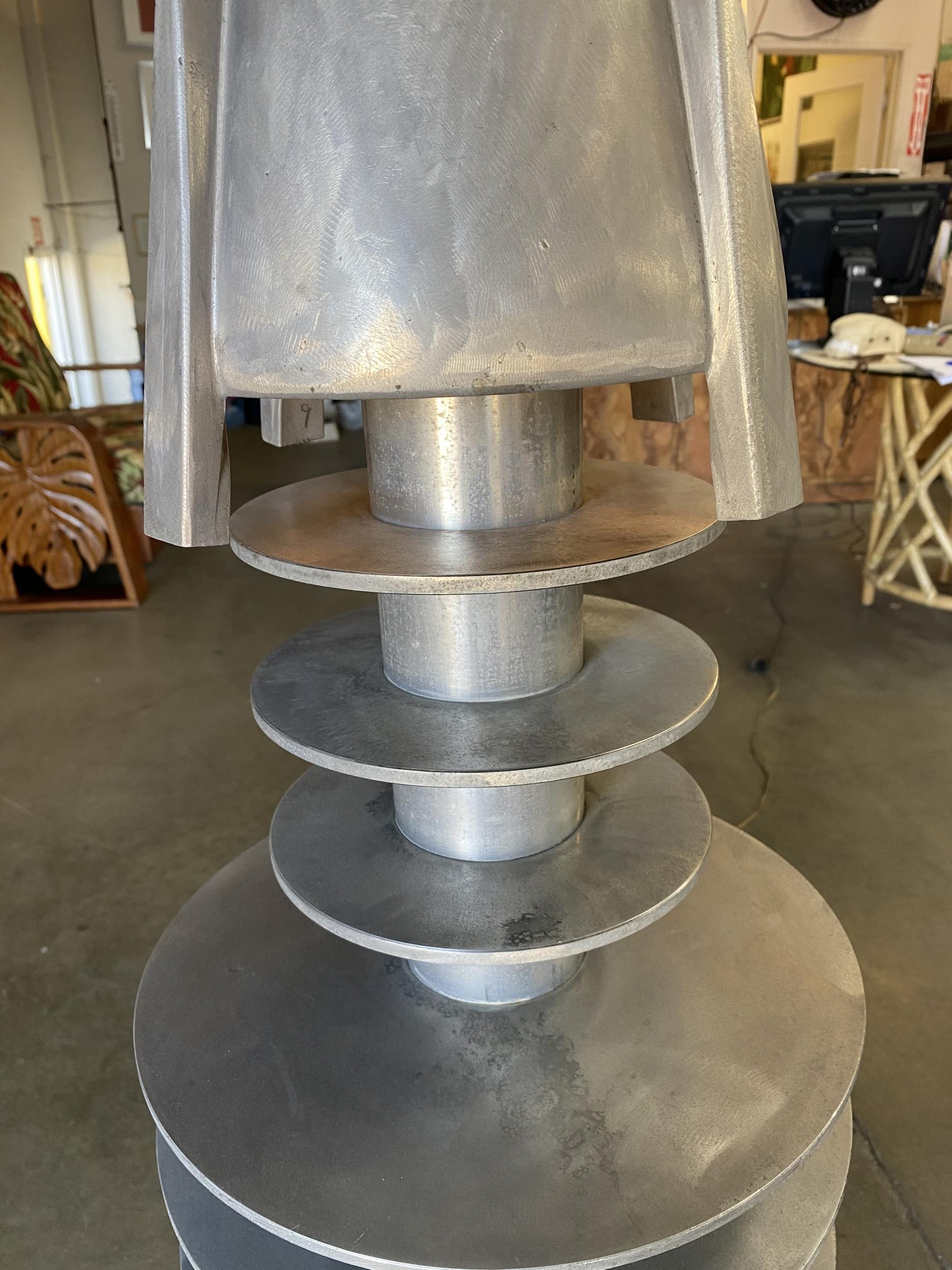 Lampe moteur d'avion en aluminium faite sur mesure en vente 1