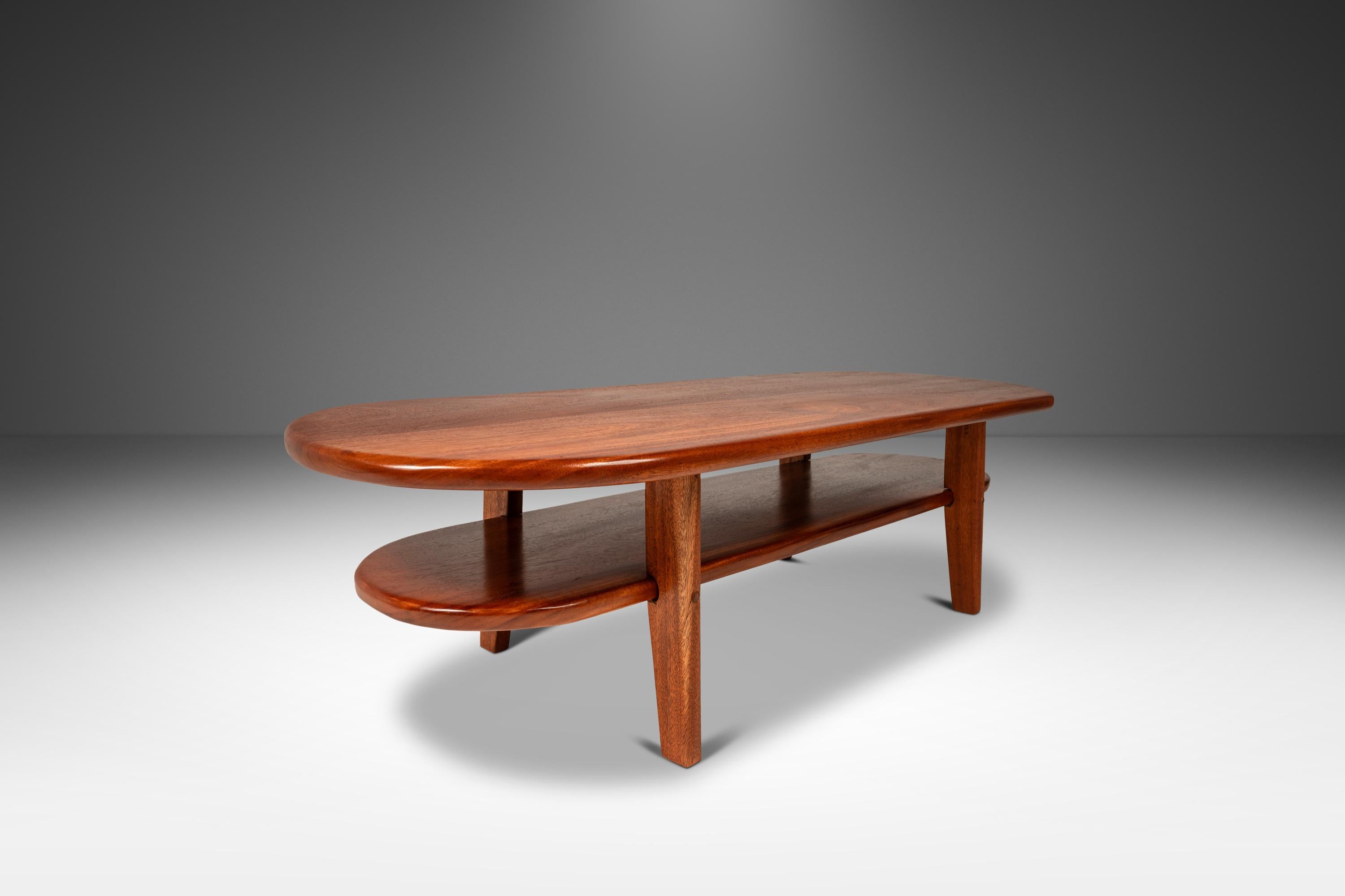 Table basse Art déco mi-siècle moderne en acajou, fabriquée sur mesure aux États-Unis, vers 1940 en vente 2