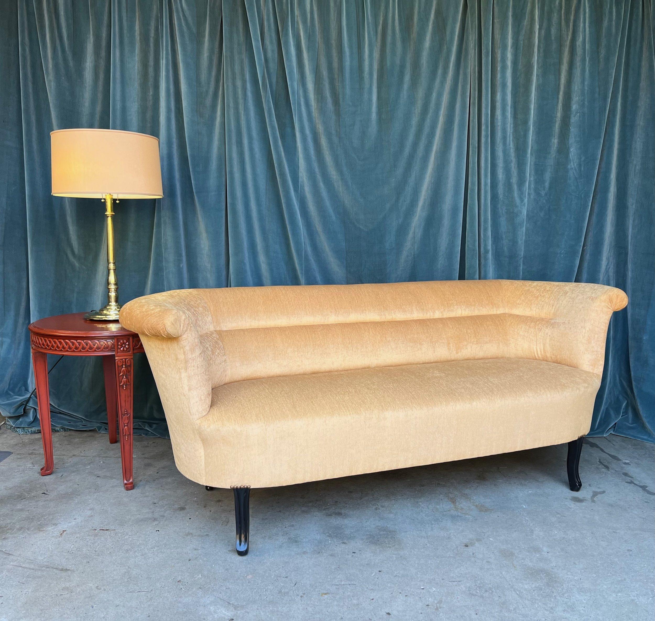 Maßgefertigtes Sofa im Art-Déco-Stil (Art déco) im Angebot
