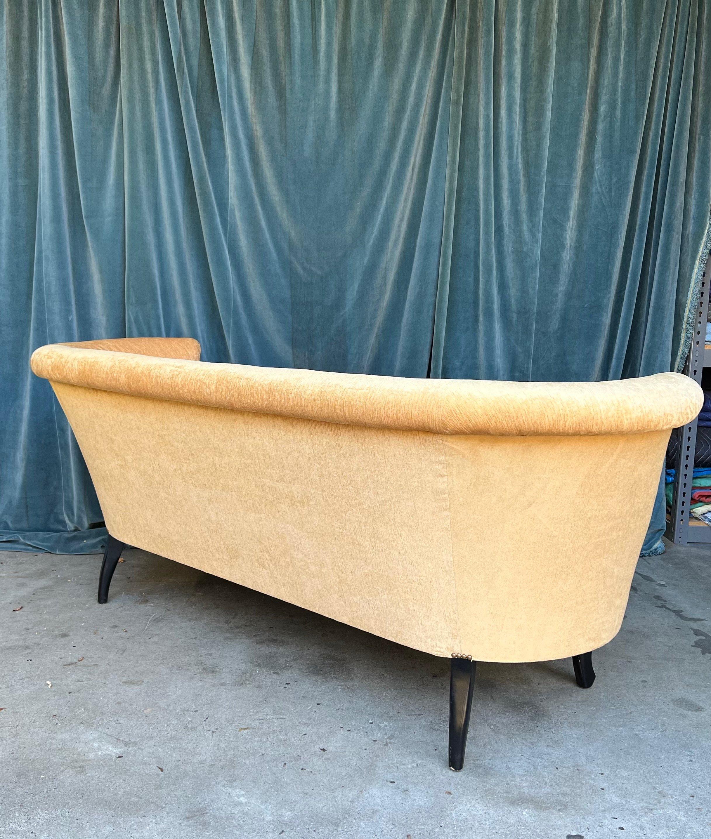 Maßgefertigtes Sofa im Art-Déco-Stil (amerikanisch) im Angebot