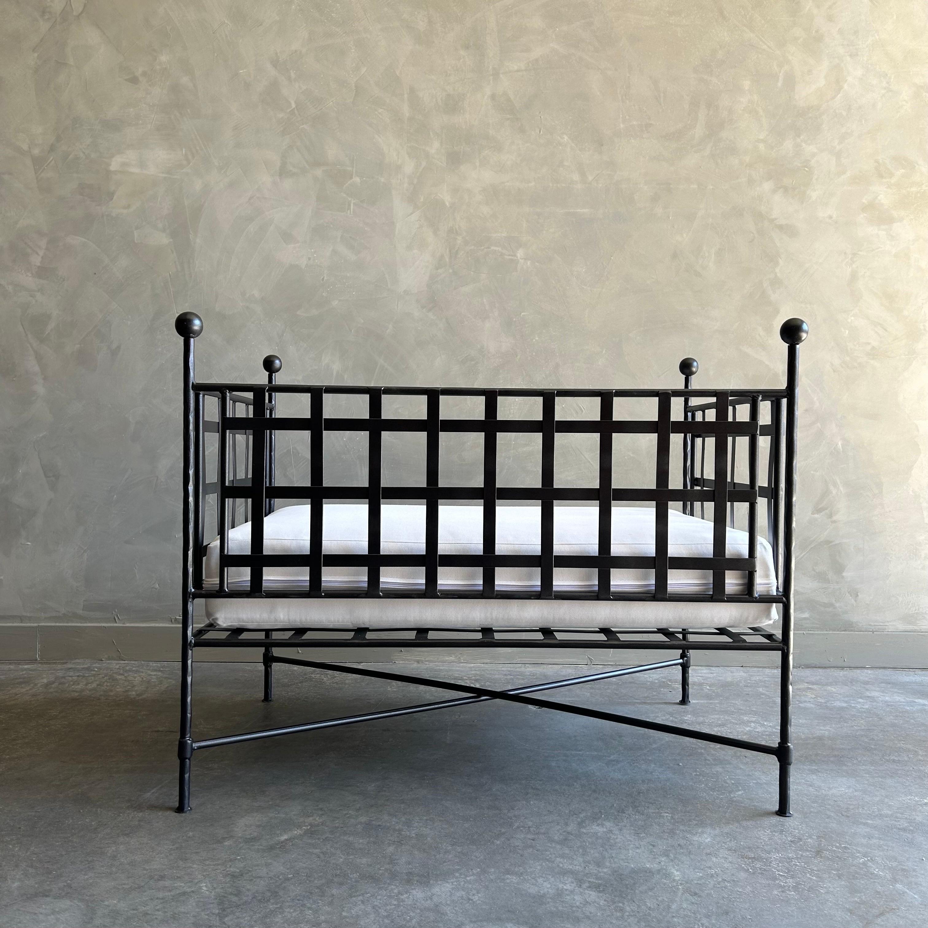 Metal Custom Made Black French Style Outdoor Garden Lounge Chairs