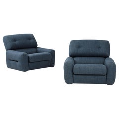 CUSTOM MADE Lounge Chair aus blauem Leinen, Vereinigte Staaten