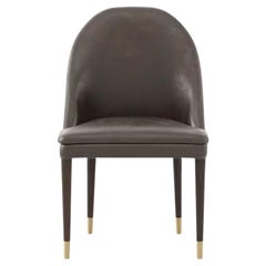 CUSTOM MADE Chaise design sur mesure avec des am designs et une Silhouette épurée/cuir