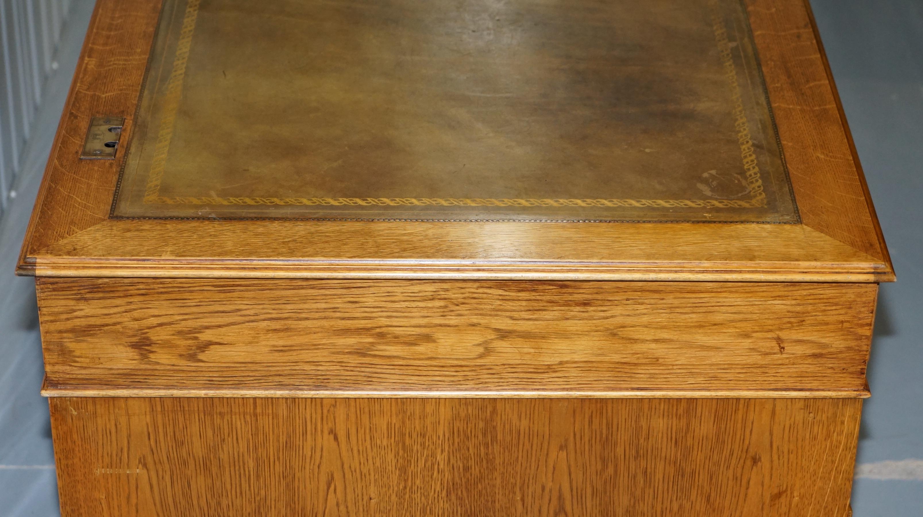 Hand-Crafted Custom Made Desk Marylebone London Sliding Top & Keyboard Shelf Burr Walnut