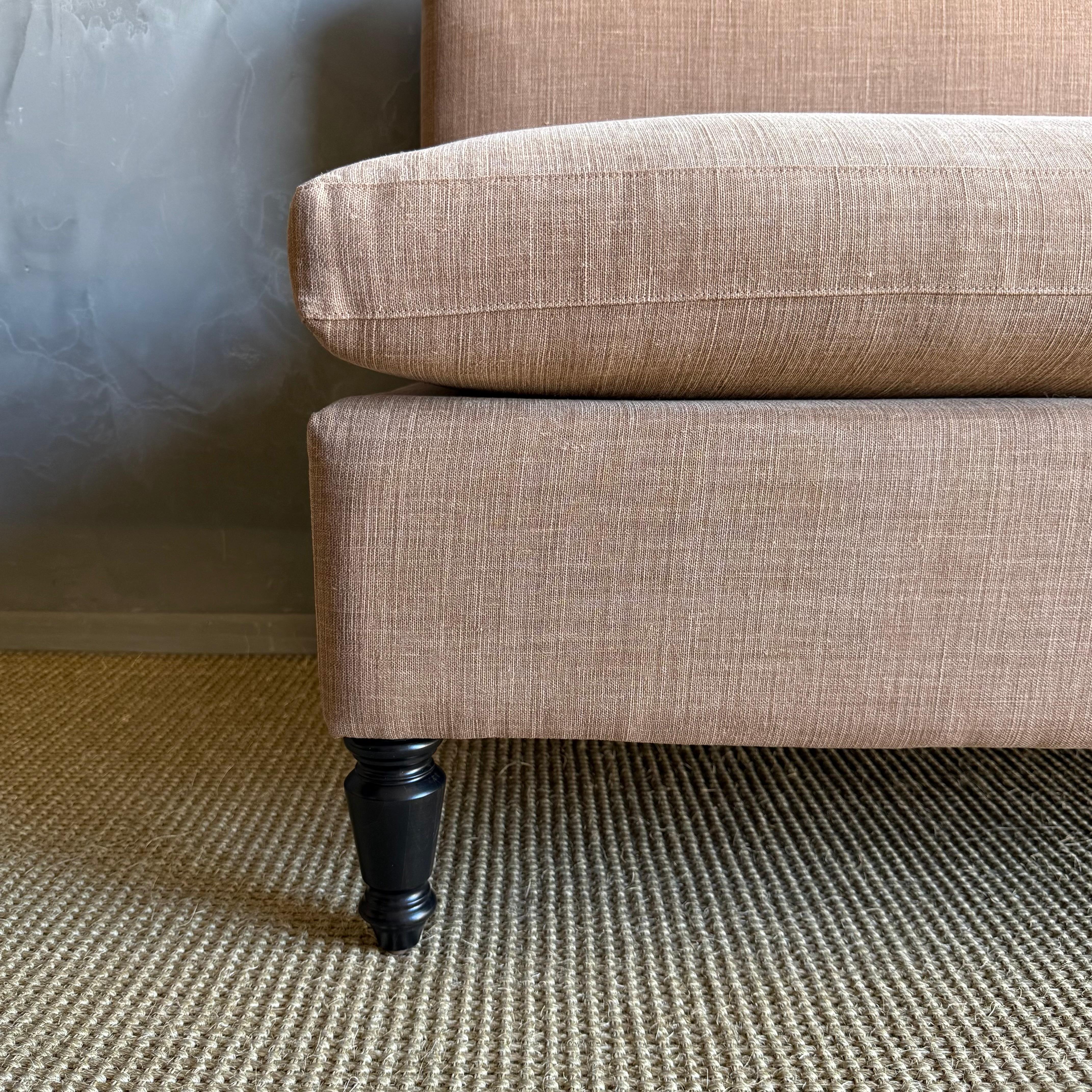 Hand-Crafted Custom Made Dining Banquette Bench Upholstered or Slip Covered COM For Sale