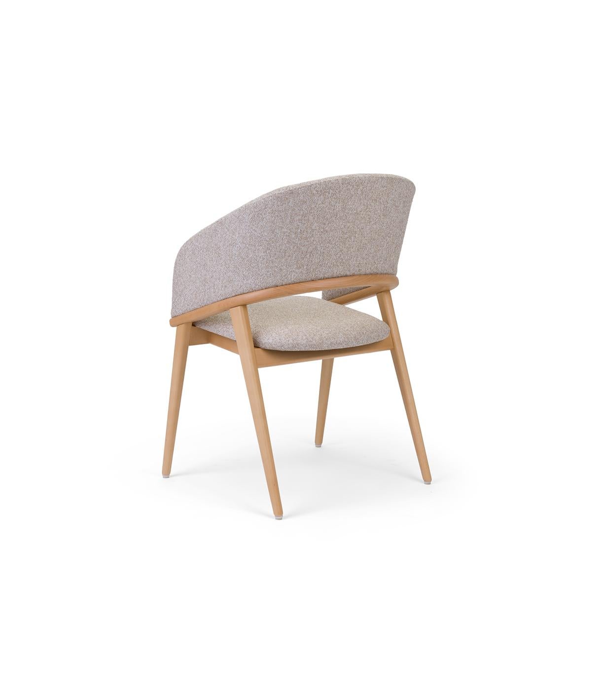 Moderno Sedia da pranzo su misura con schienale ergonomico curvo per un comfort eccezionale in vendita