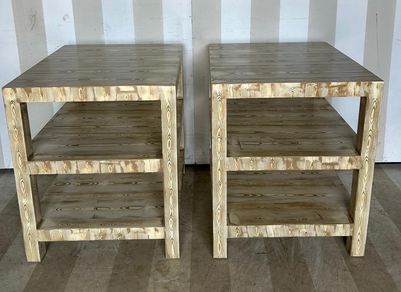 XXIe siècle et contemporain Custom made Emily side table in hand painted bronze faux bois finish en vente