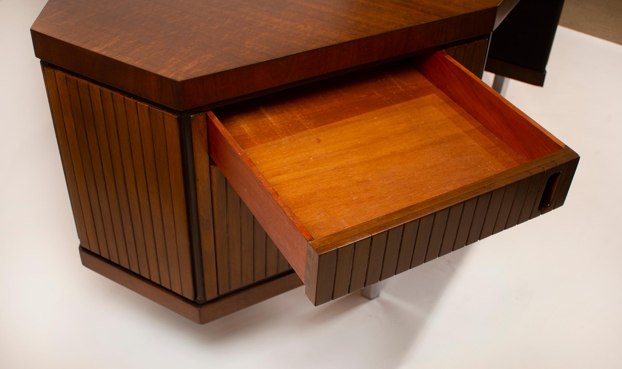 Pierre Paulin Desk Custom Made Hexagonal French Ribbon Mahogany and Solid Oak 3