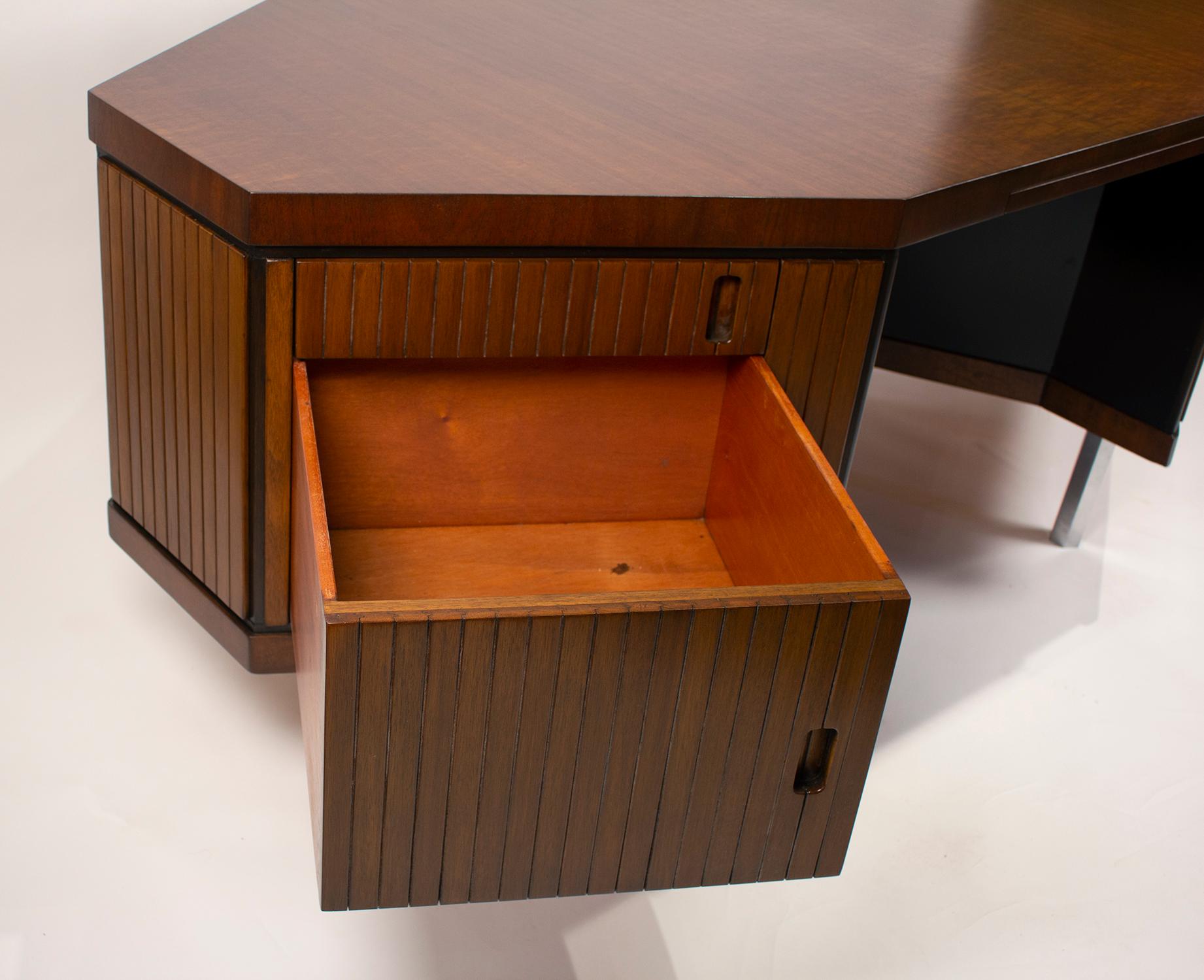 Pierre Paulin Desk Custom Made Hexagonal French Ribbon Mahogany and Solid Oak 4