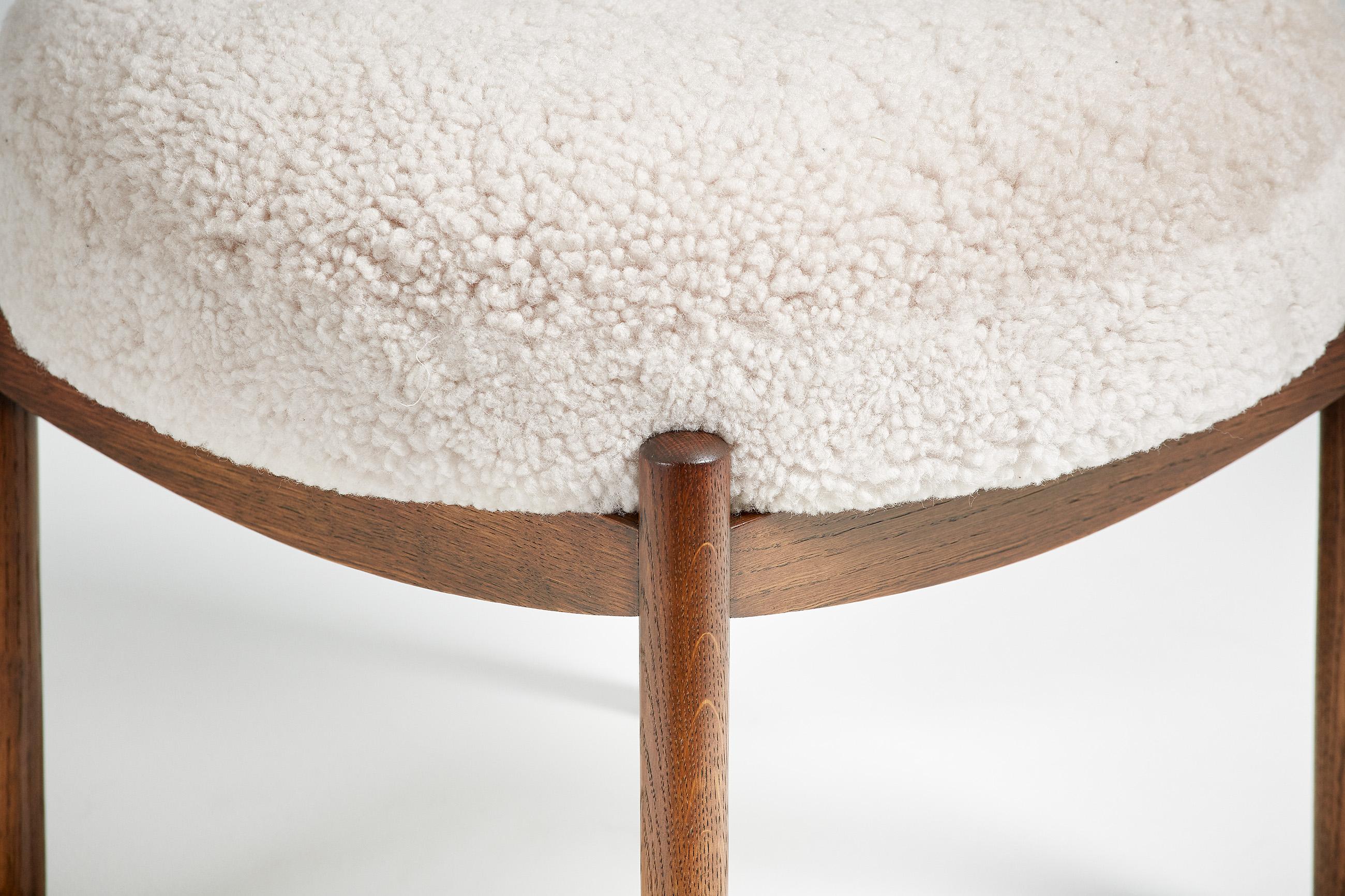 Custom Made Fumed Oak and Boucle Round Ottoman For Sale 1