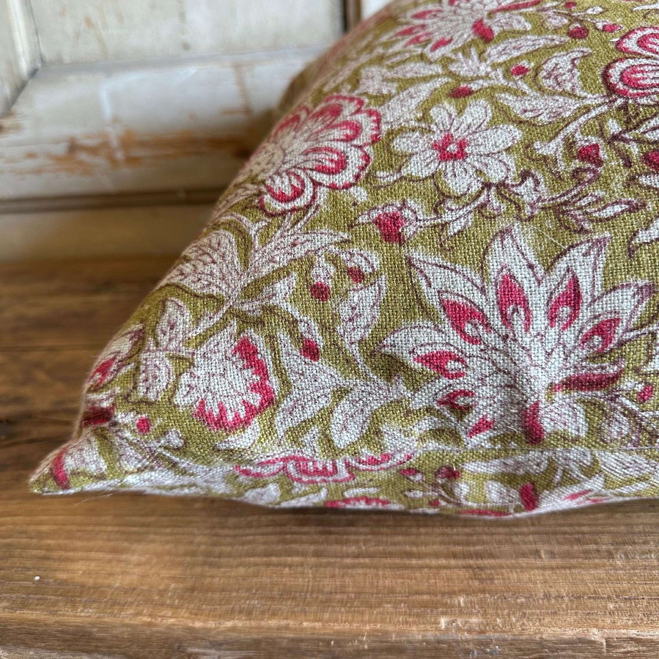 Coussin d'appoint en lin bloqué à la main, fait sur mesure Neuf - En vente à Old Town Orange, CA
