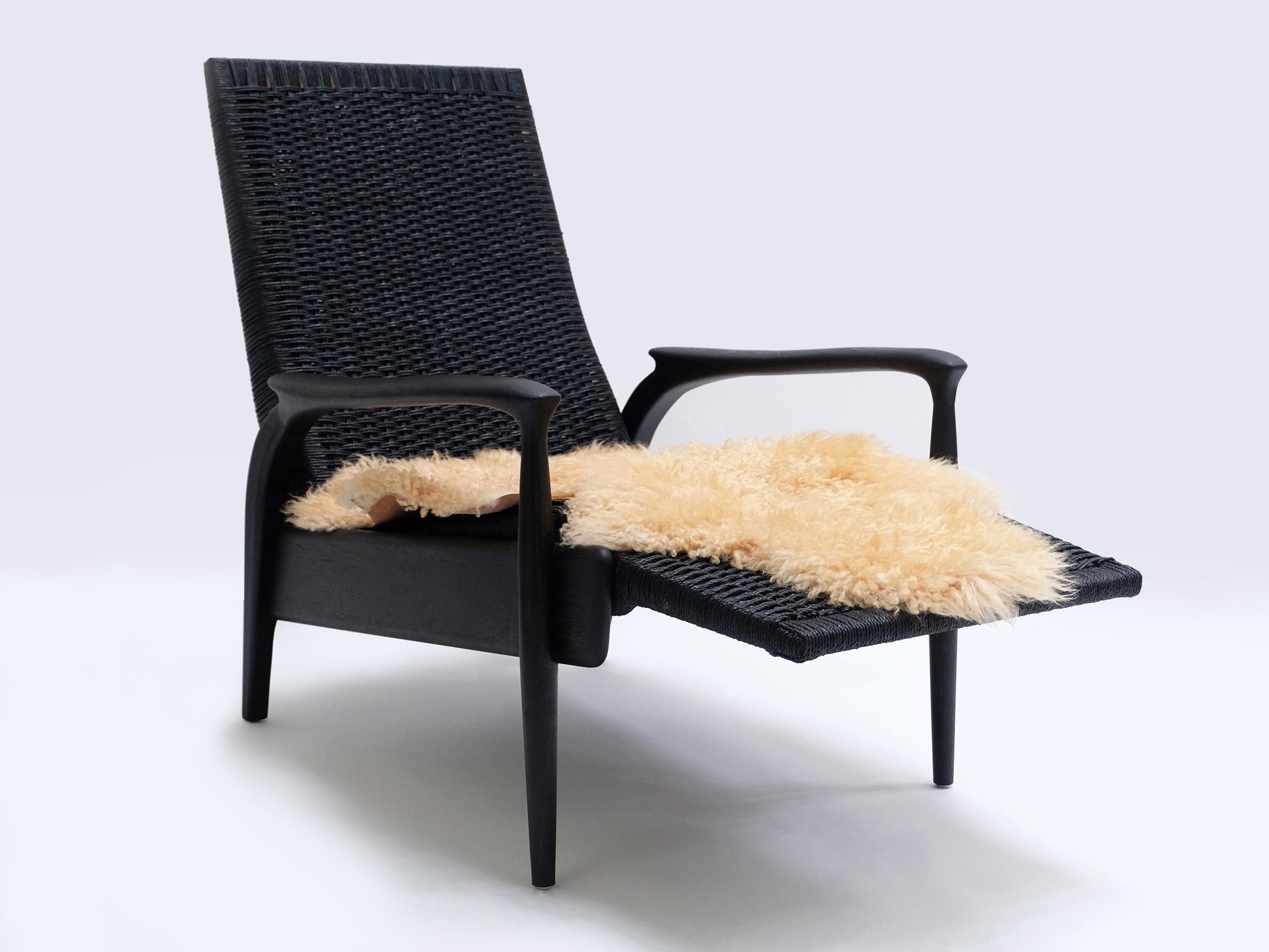 Custom-Made Handwoven Reclining Lounge Chair in Blackened Oak& Black Danish Cord For Sale 4