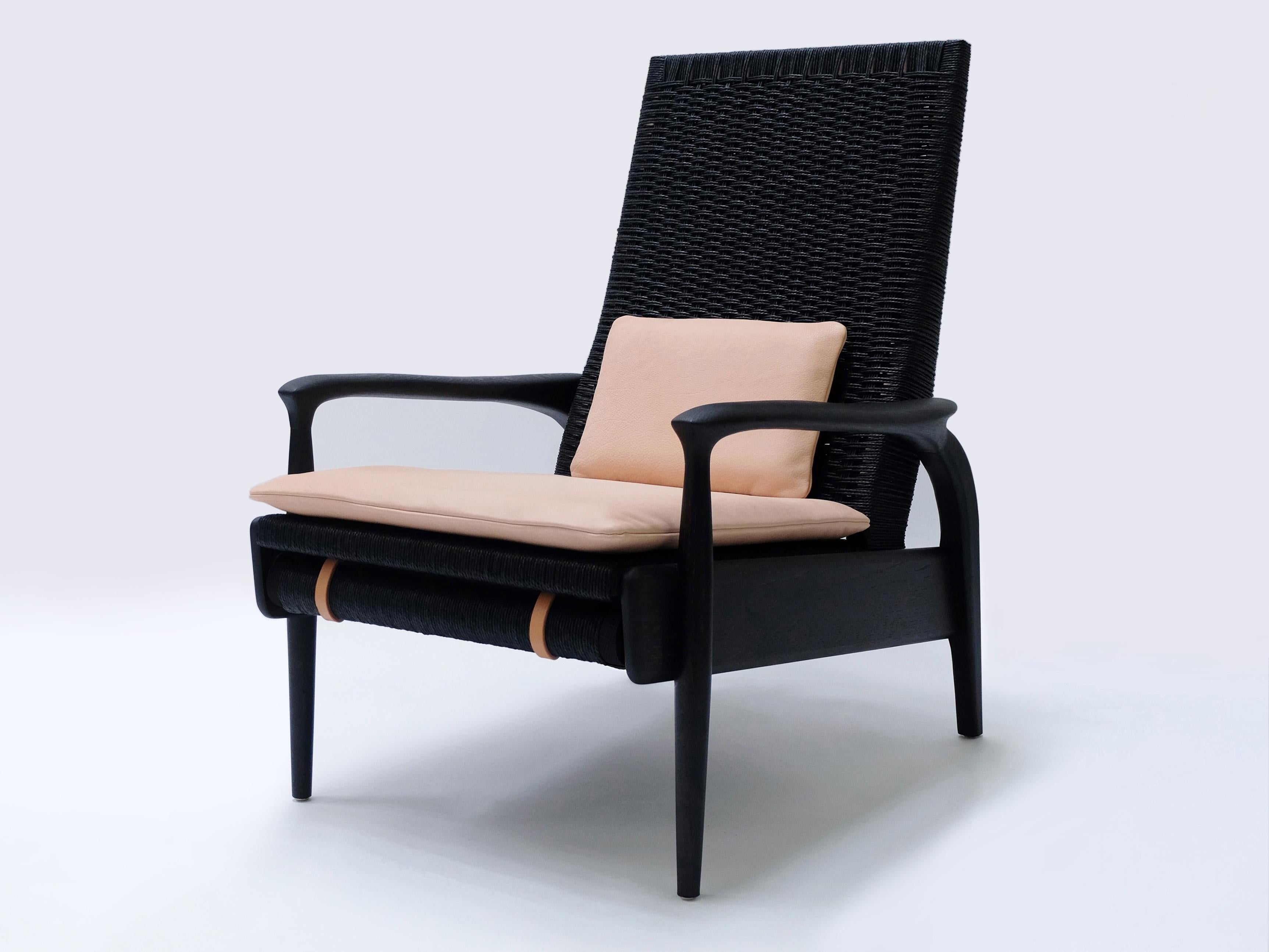 Papercord Custom-Made Handwoven Reclining Lounge Chair in Blackened Oak& Black Danish Cord For Sale