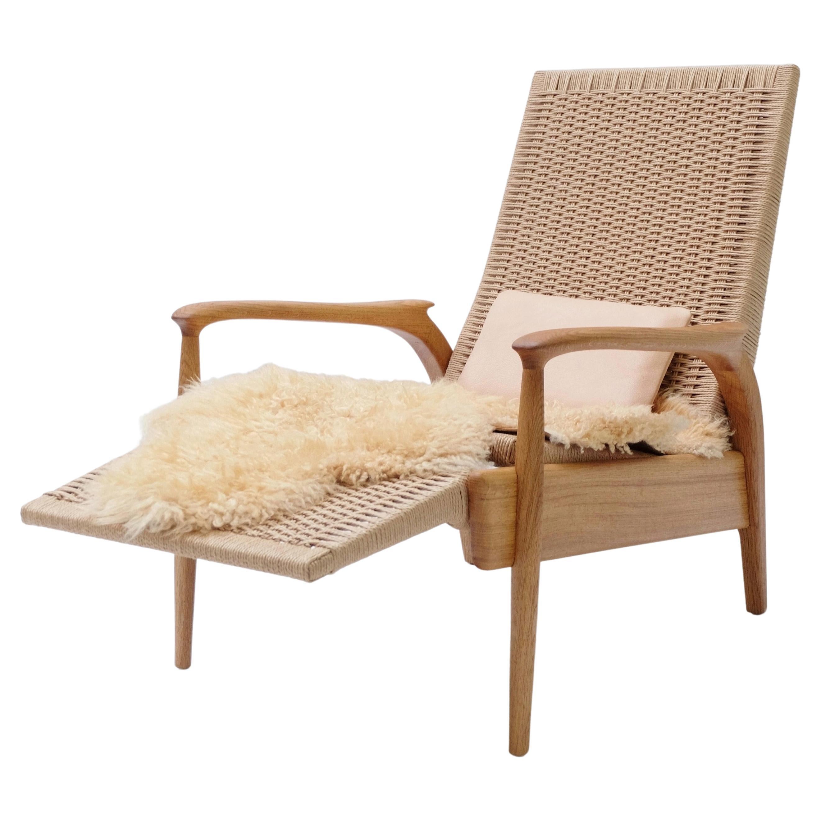 Custom-Made Handwoven Reclining Lounge Chair in Solid Oak& Natural Danish Cord For Sale 1